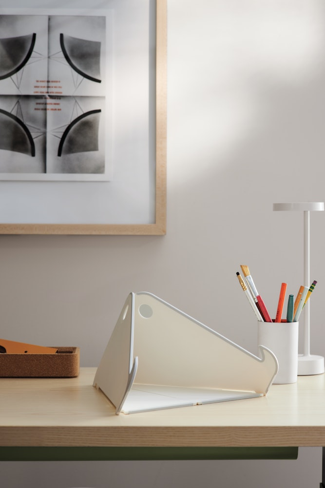 Oripura Laptop Stand