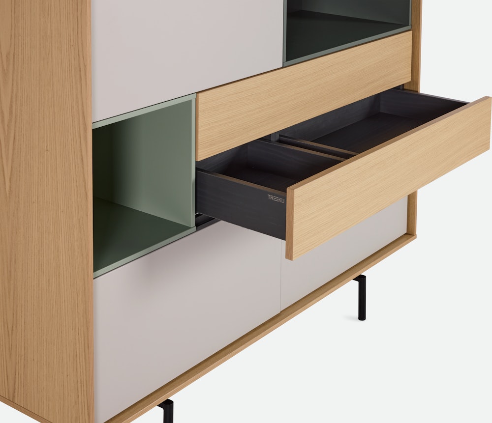 Aura Cabinet