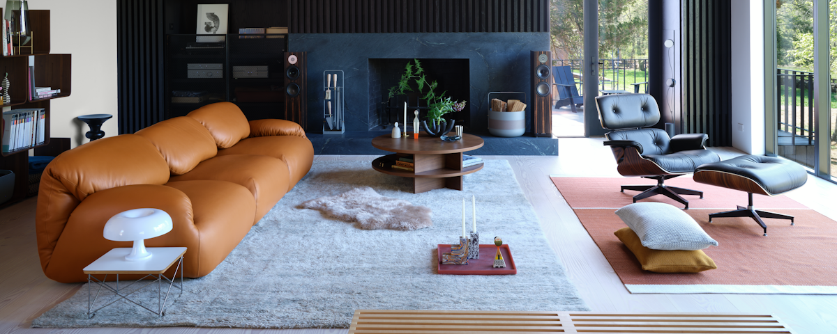 Luva Modular Sofa in a living room setting