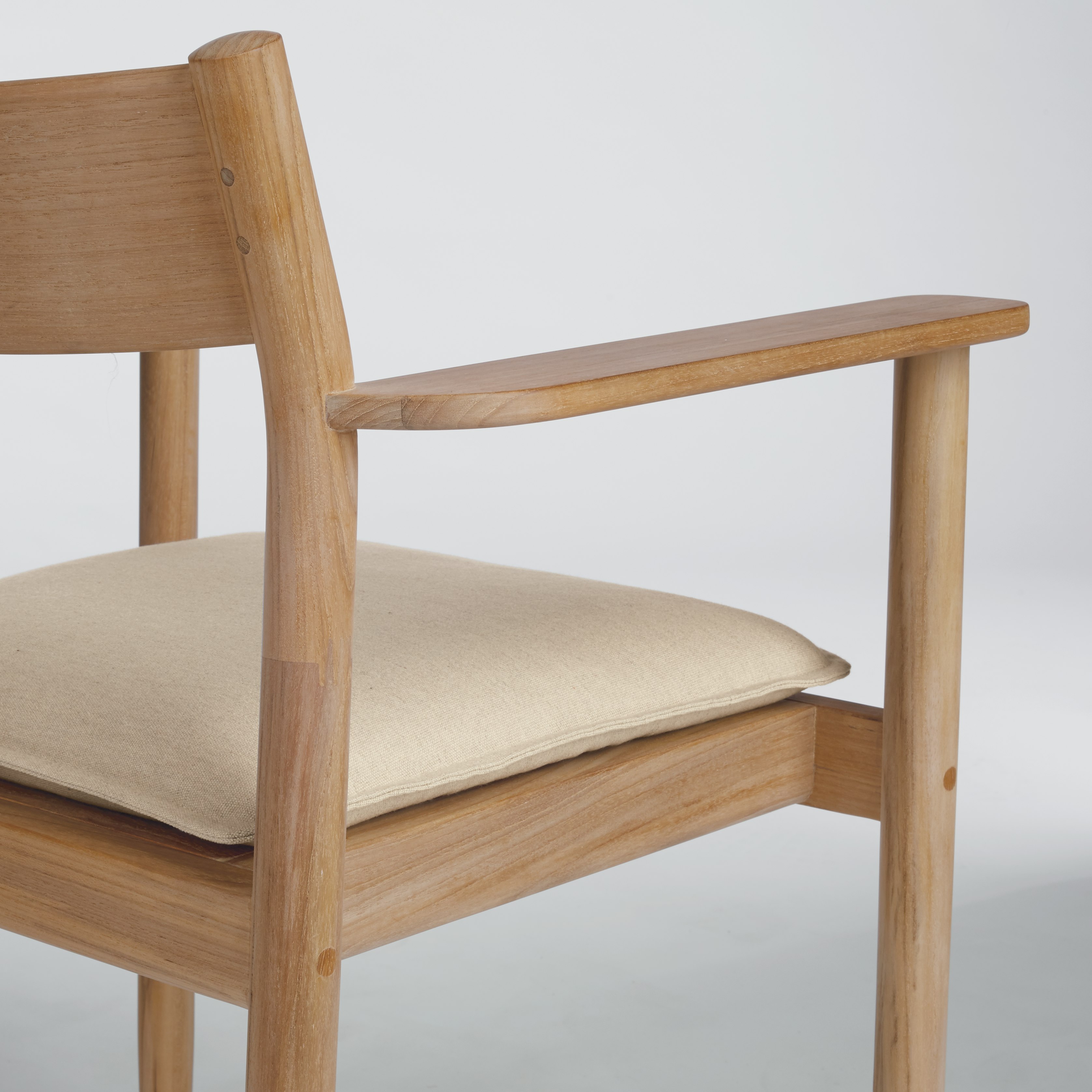 Terassi Armchair