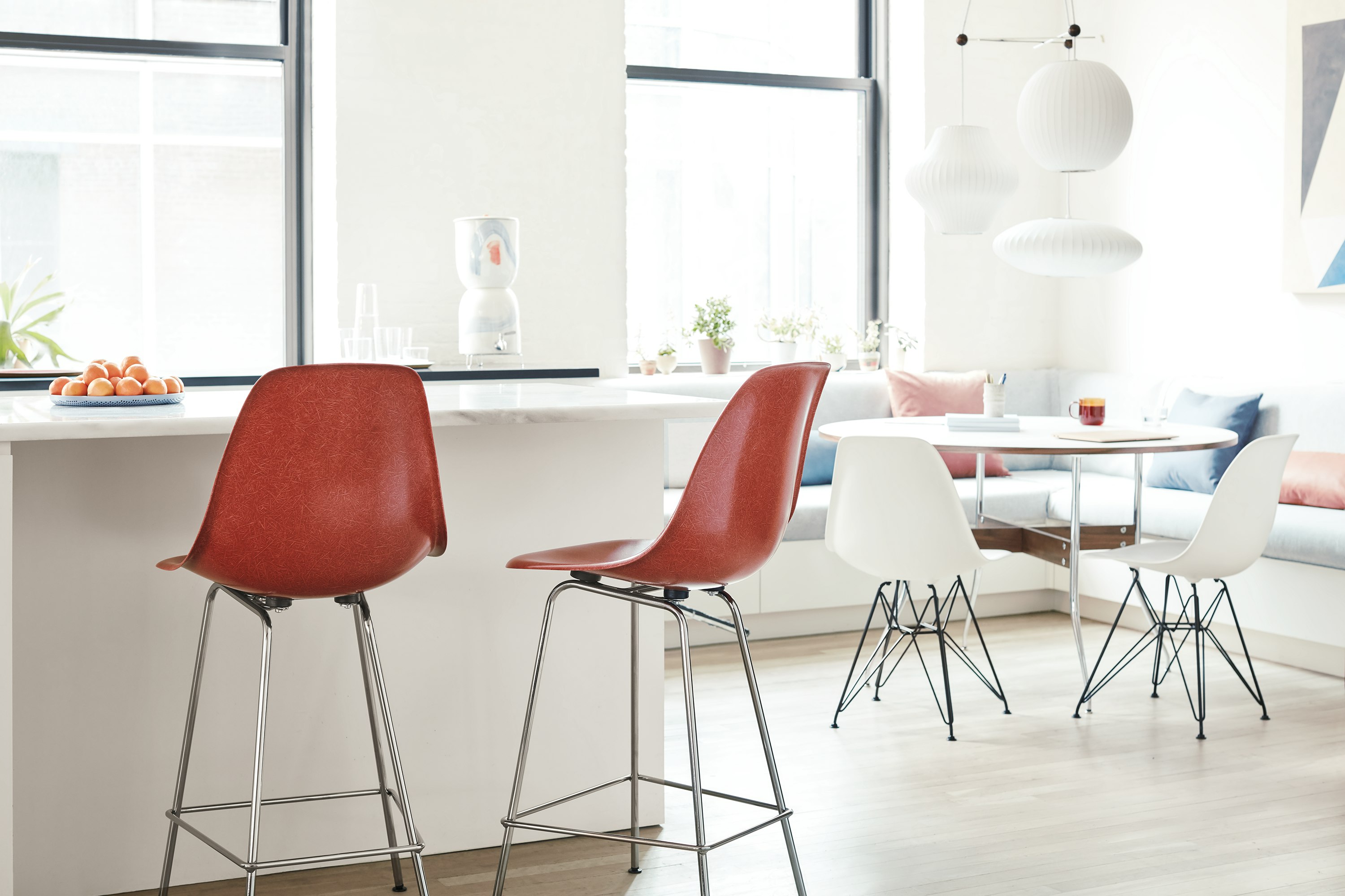 eames counter chair