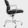 Eames Soft Pad Chair