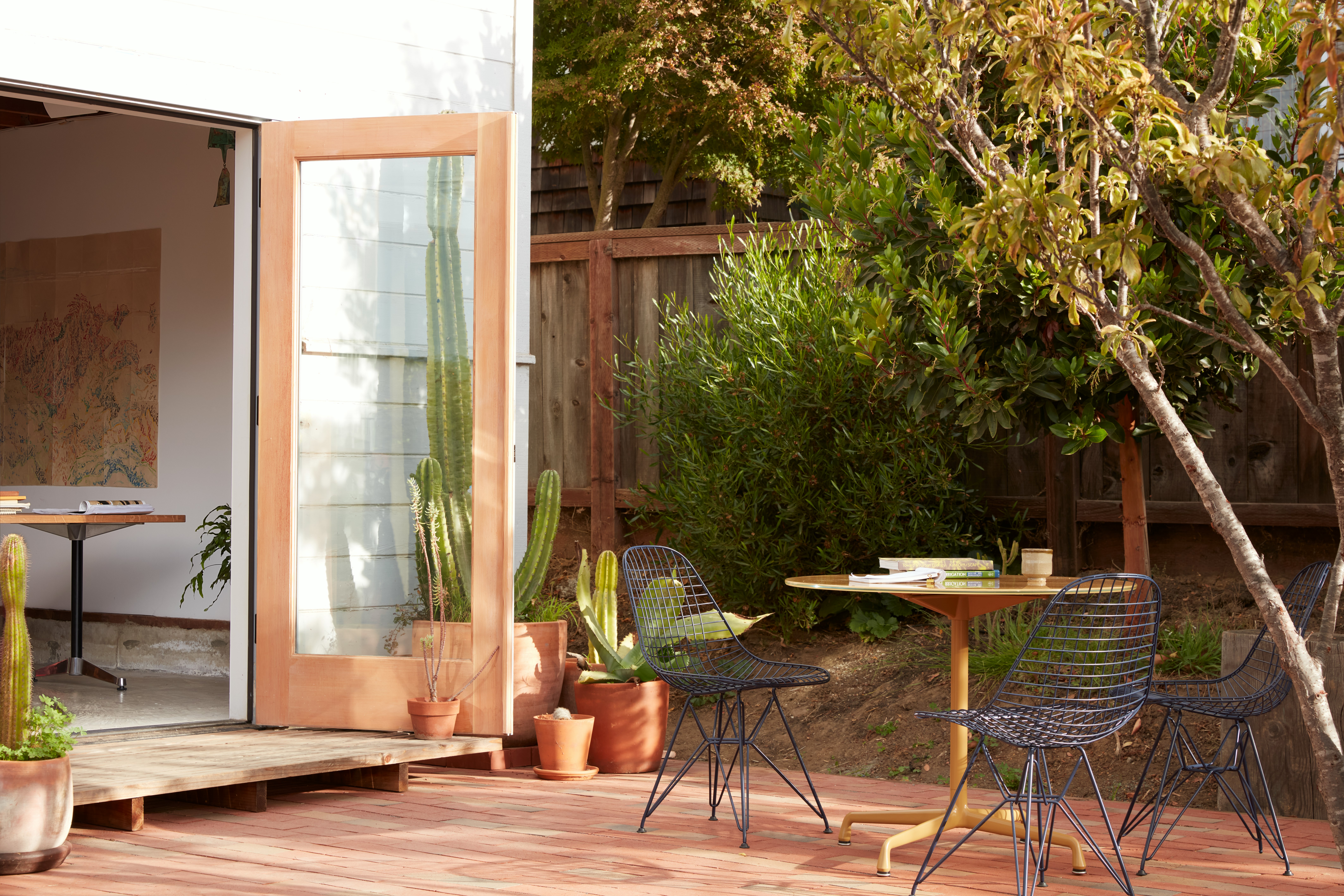 Eames Wire Chair, Herman Miller x HAY