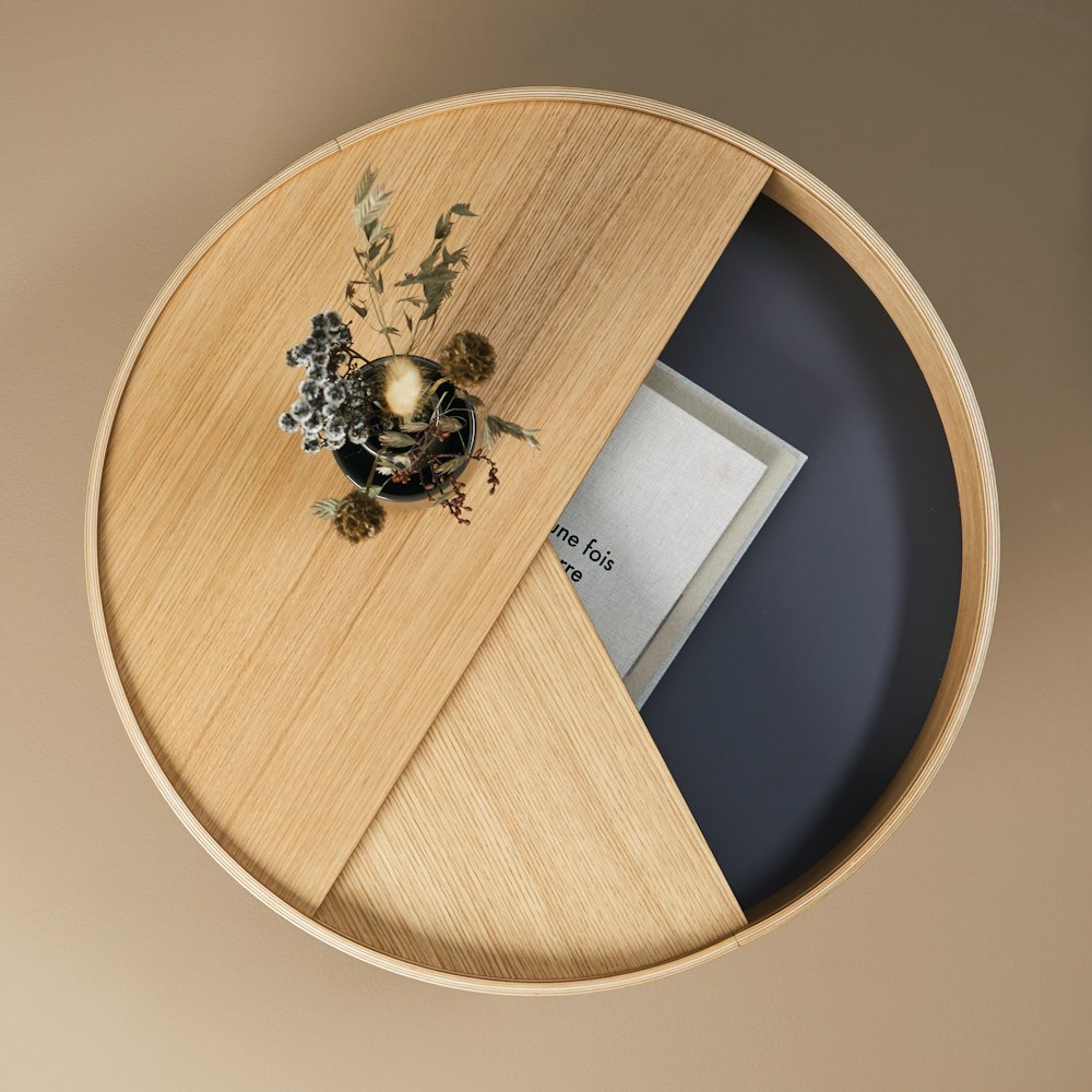 Arc Swivel Coffee Table