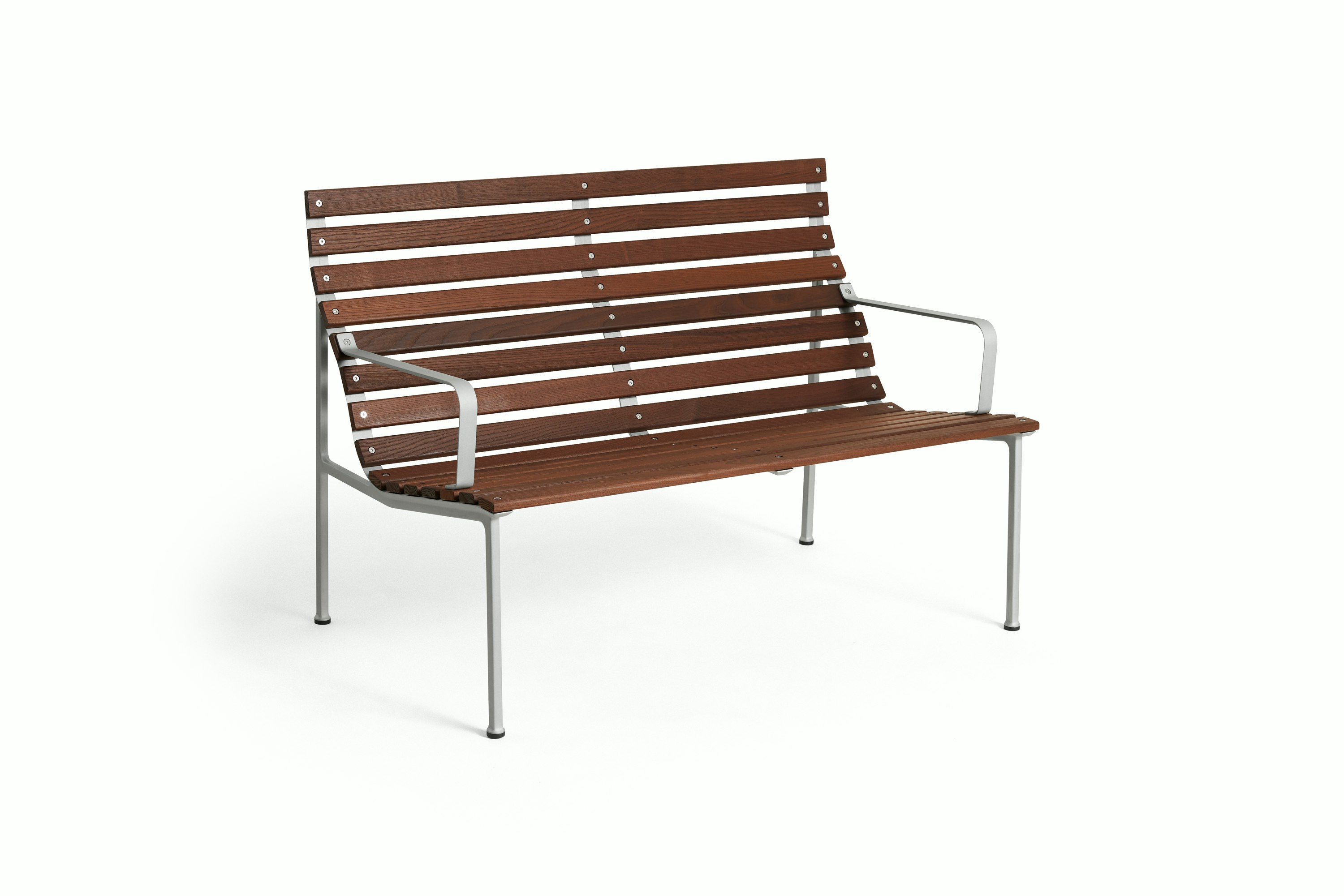 Traverse Lounge Bench with Arms