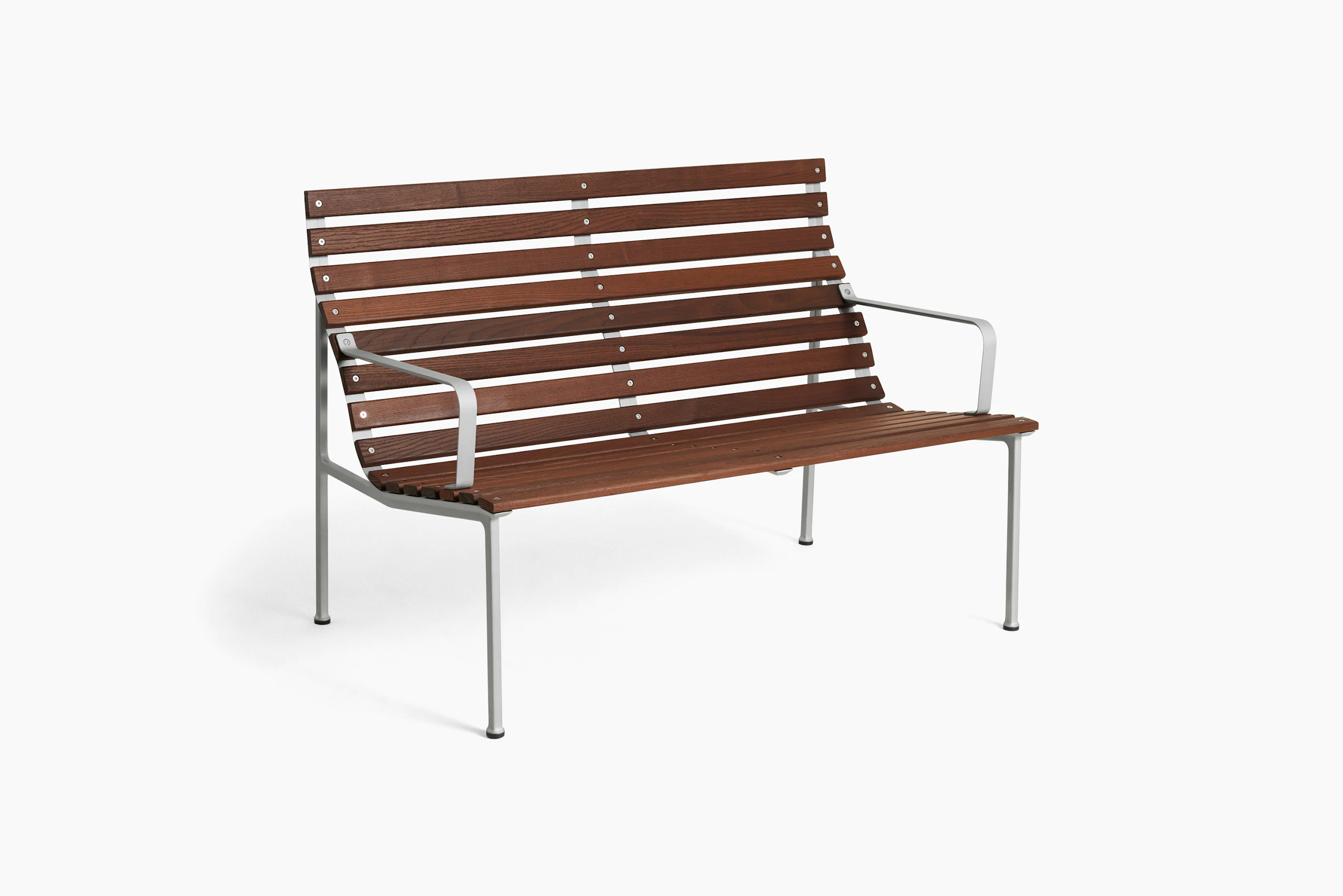 Traverse Lounge Bench with Arms - Heat Treated Ash, Lacquered Aluminum Frame
