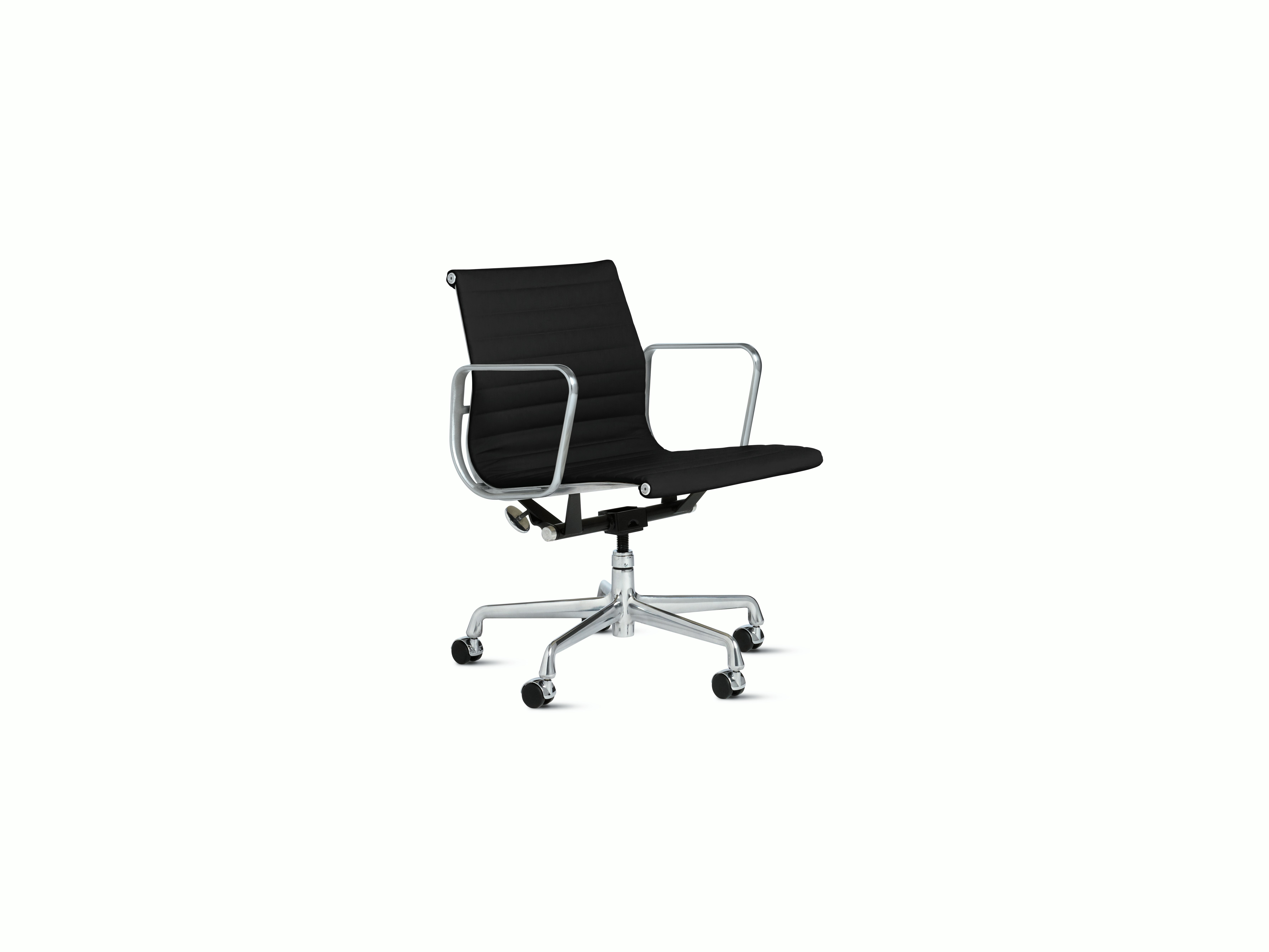 Eames Aluminum Group Management Chair