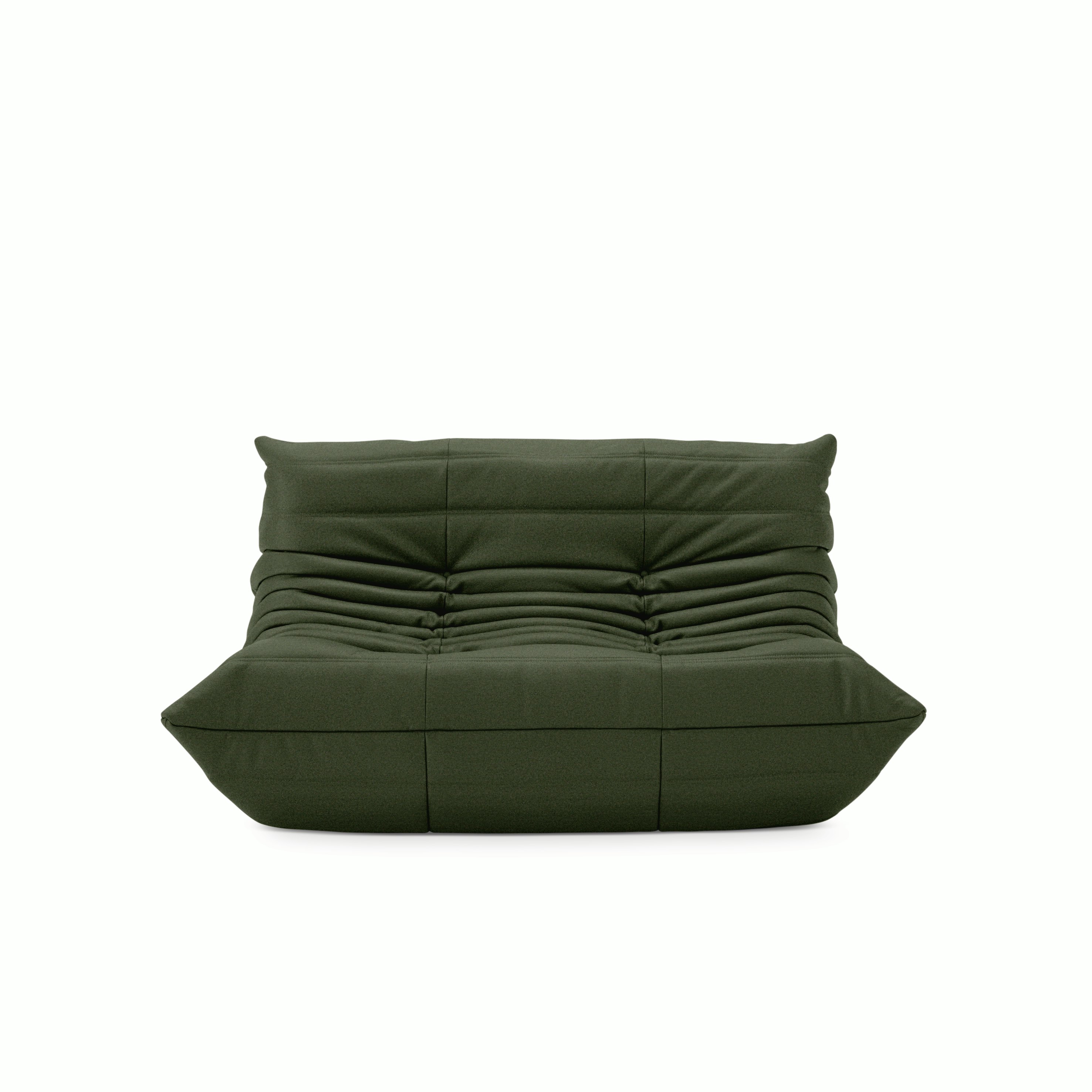 TOGO&reg; Loveseat