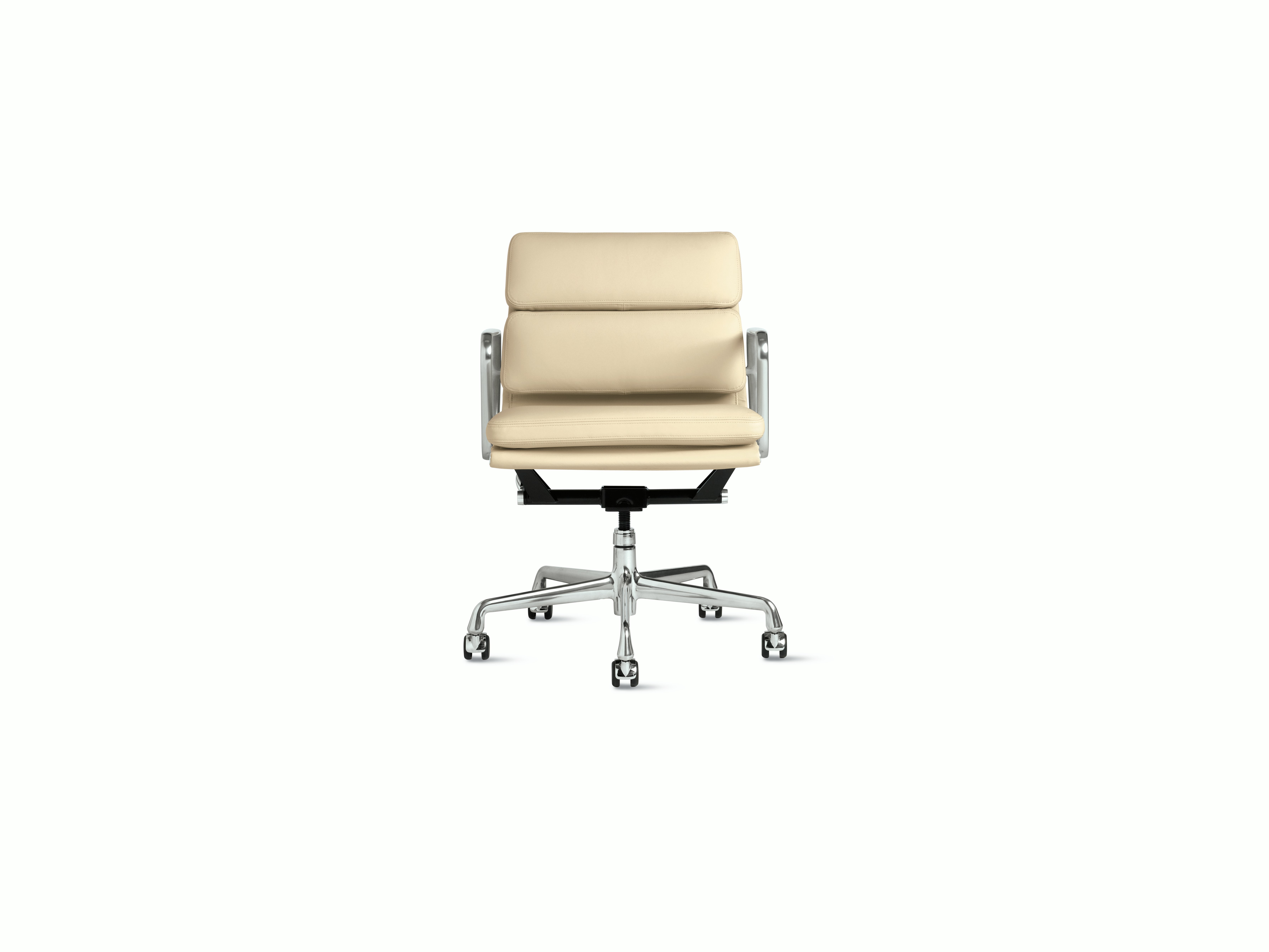 Eames Soft Pad Chair