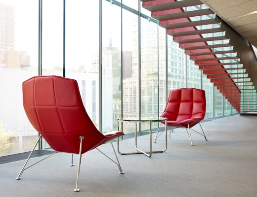 Jehs+Laub Lounge Chair, MR Table Jehs+Laub Lounge Chair in red with MR Table