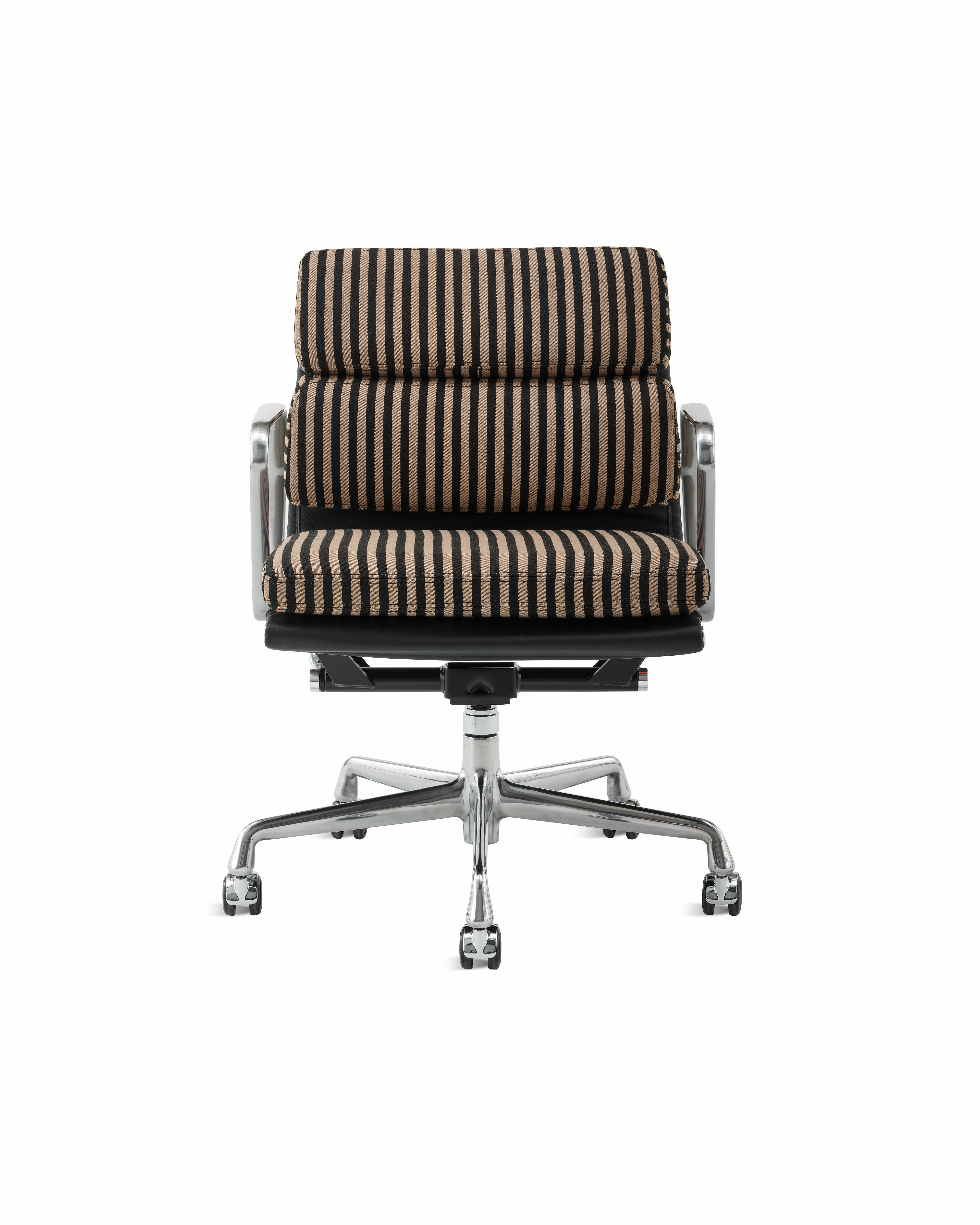 Eames Soft Pad Mgmt - Toostripe Black/Raw Umber / Prone Leather Obsidian,  Pol Alum,  Manual Lift,  Standard