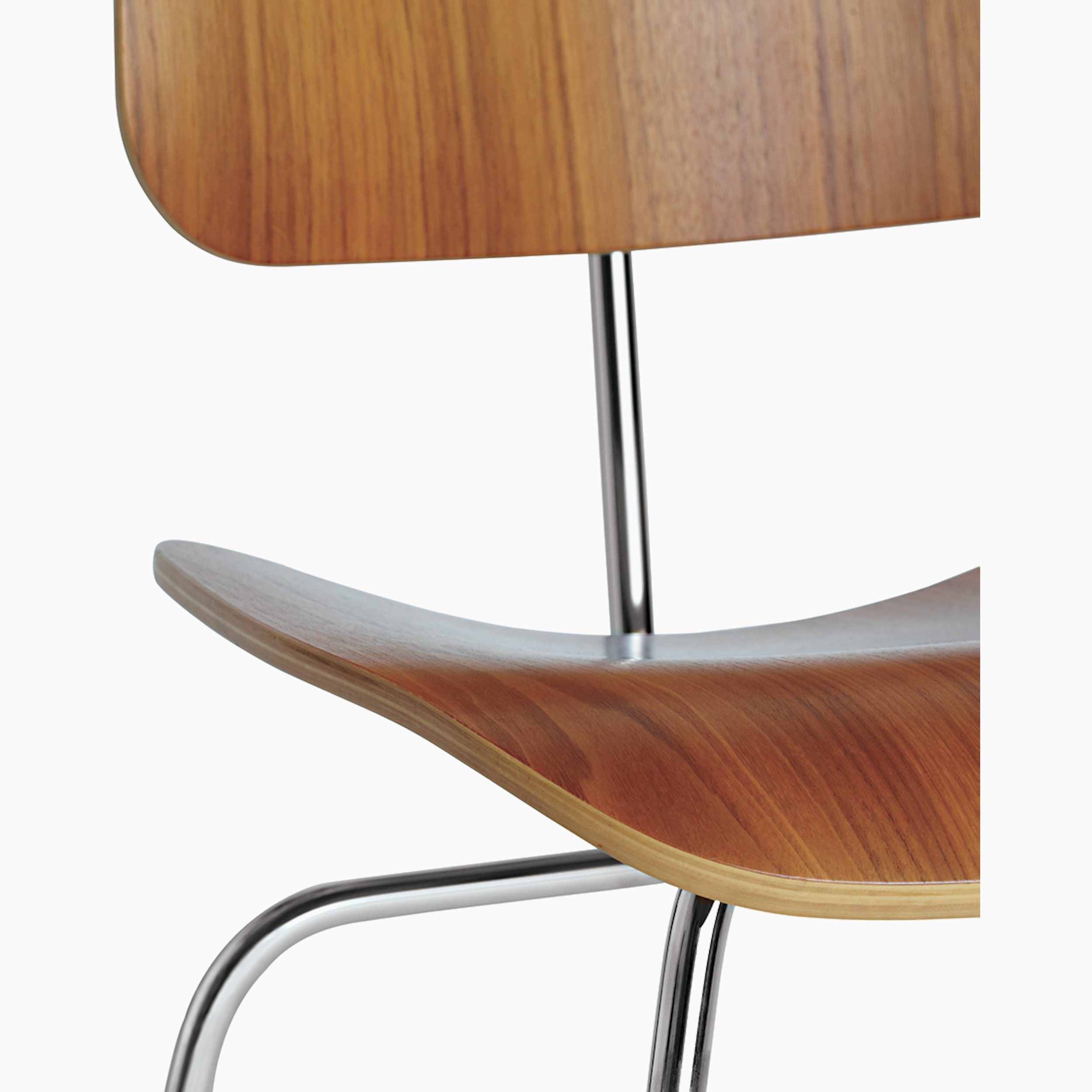 Eames Molded Plywood Dining Chair Metal Base (DCM Eames Molded Plywood Dining Chair Metal Base (DCM