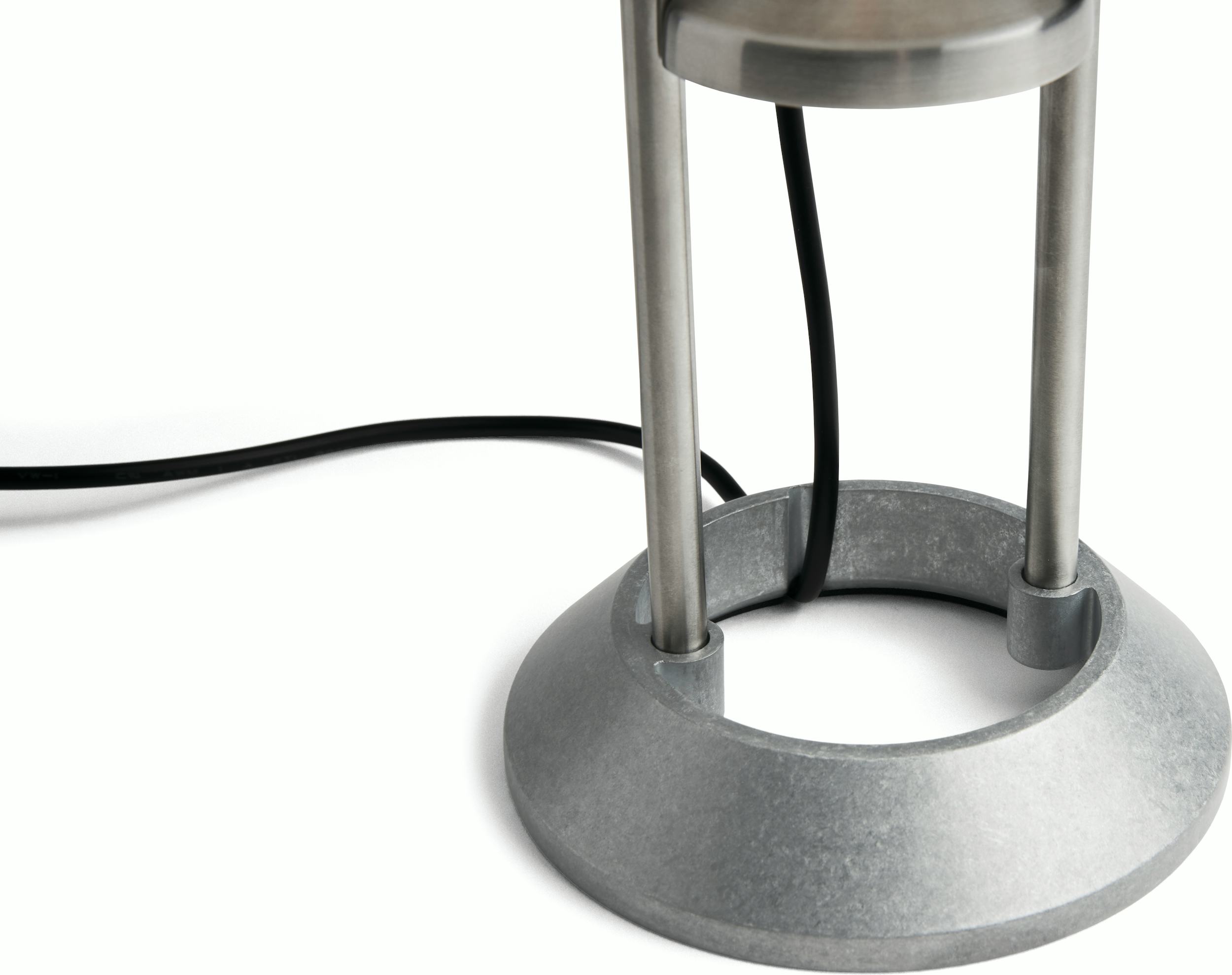 Mousqueton Portable Outdoor Lamp – HAY