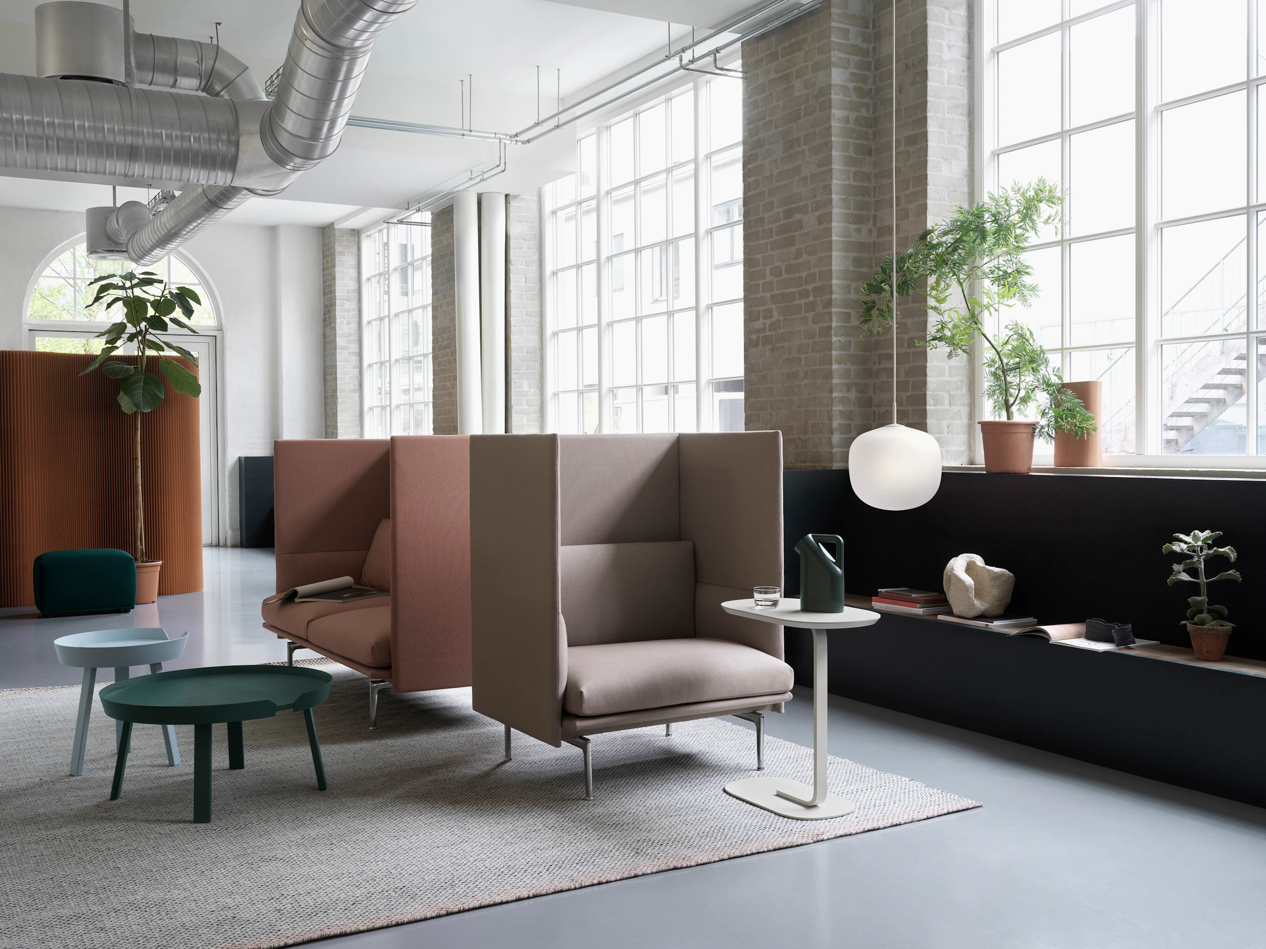 outline highback 1 seater twill weave 230 2 seater twill weave 530 around relate rime pendant V2 muuto med res