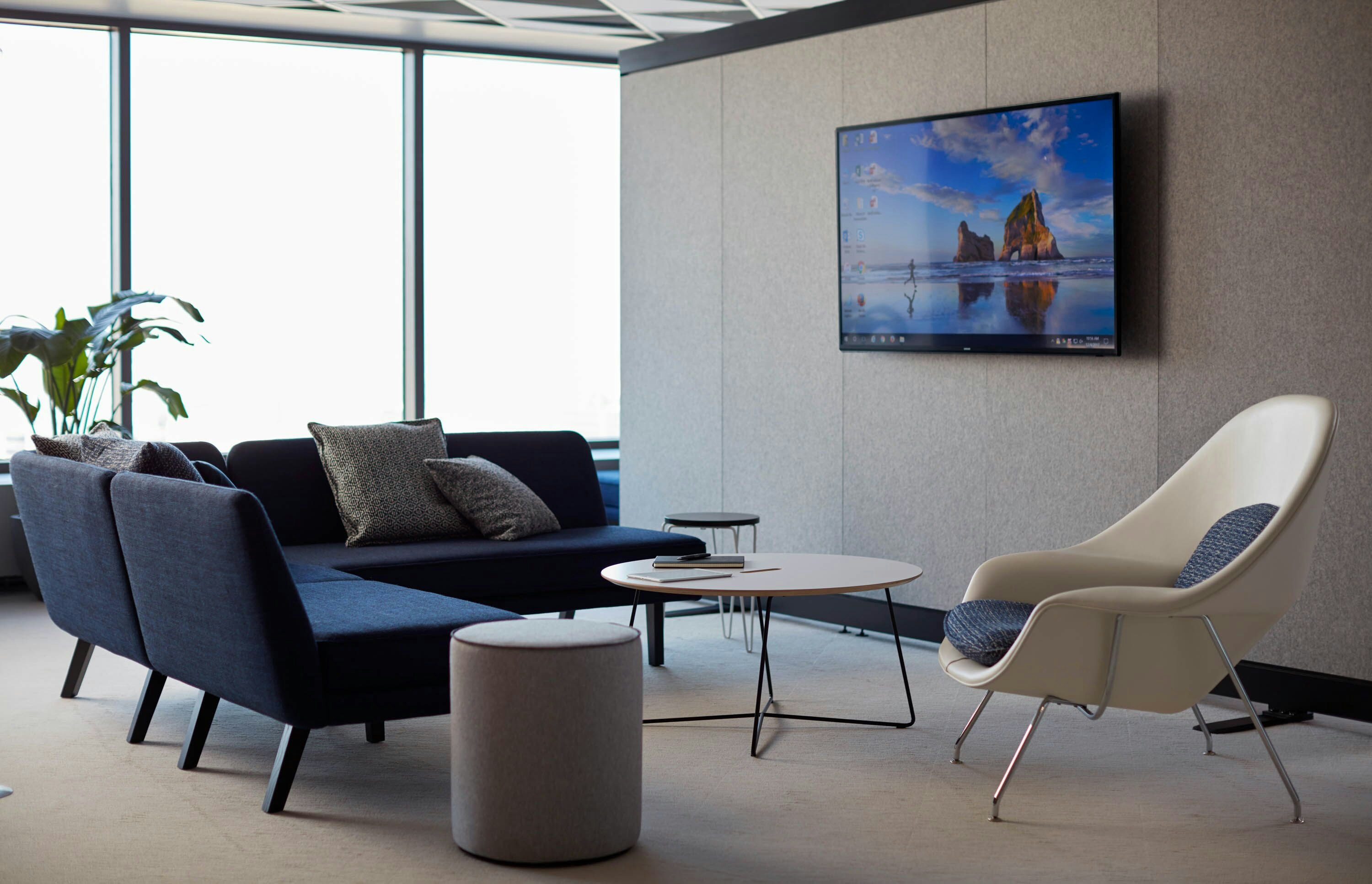 Rockwell Unscripted Modular Lounge Knoll