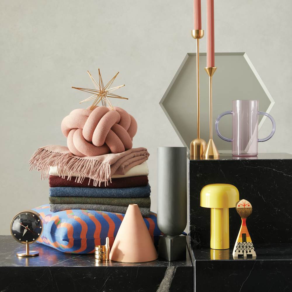 Knot Cushion