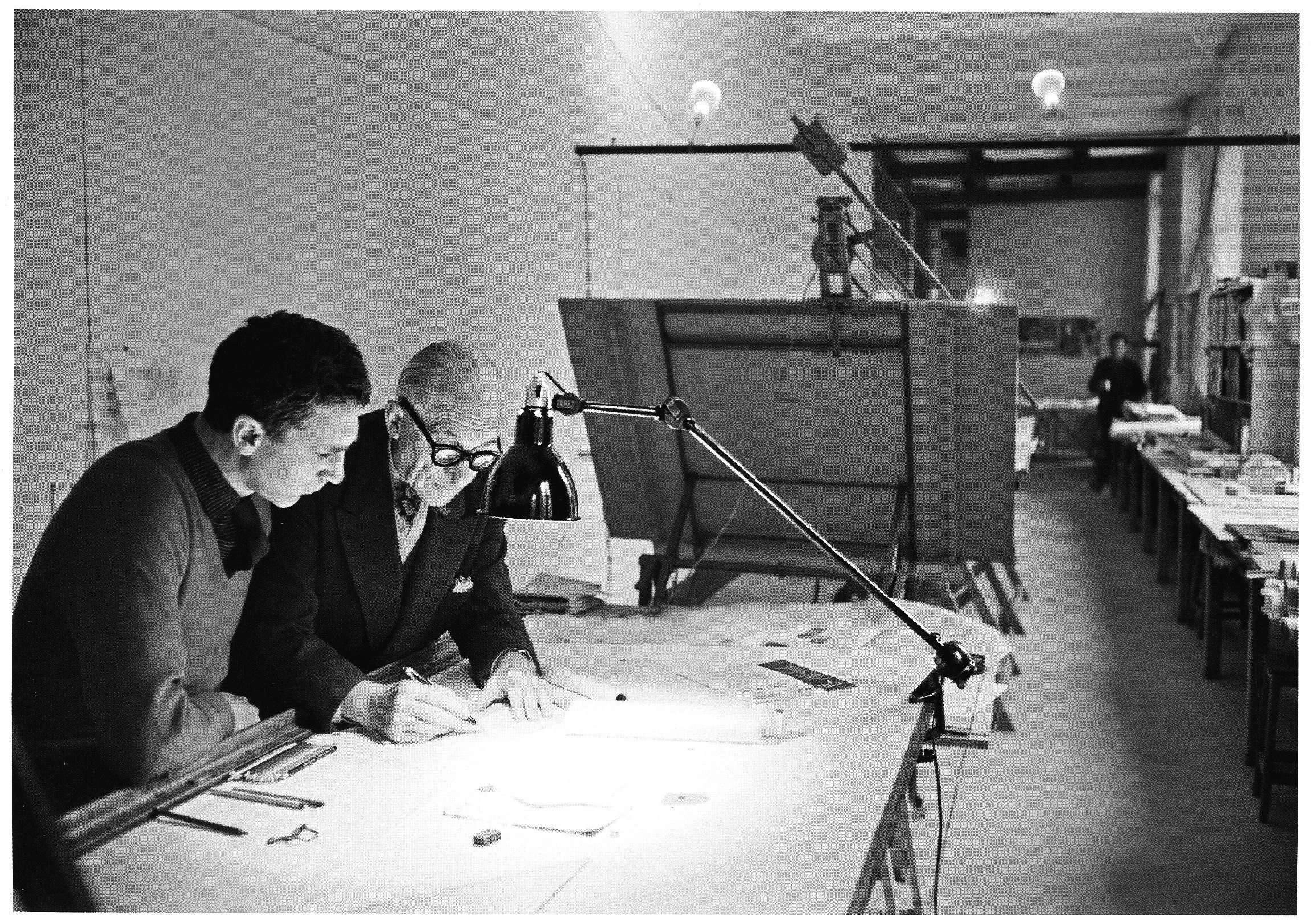 Le Corbusier - Design Within Reach