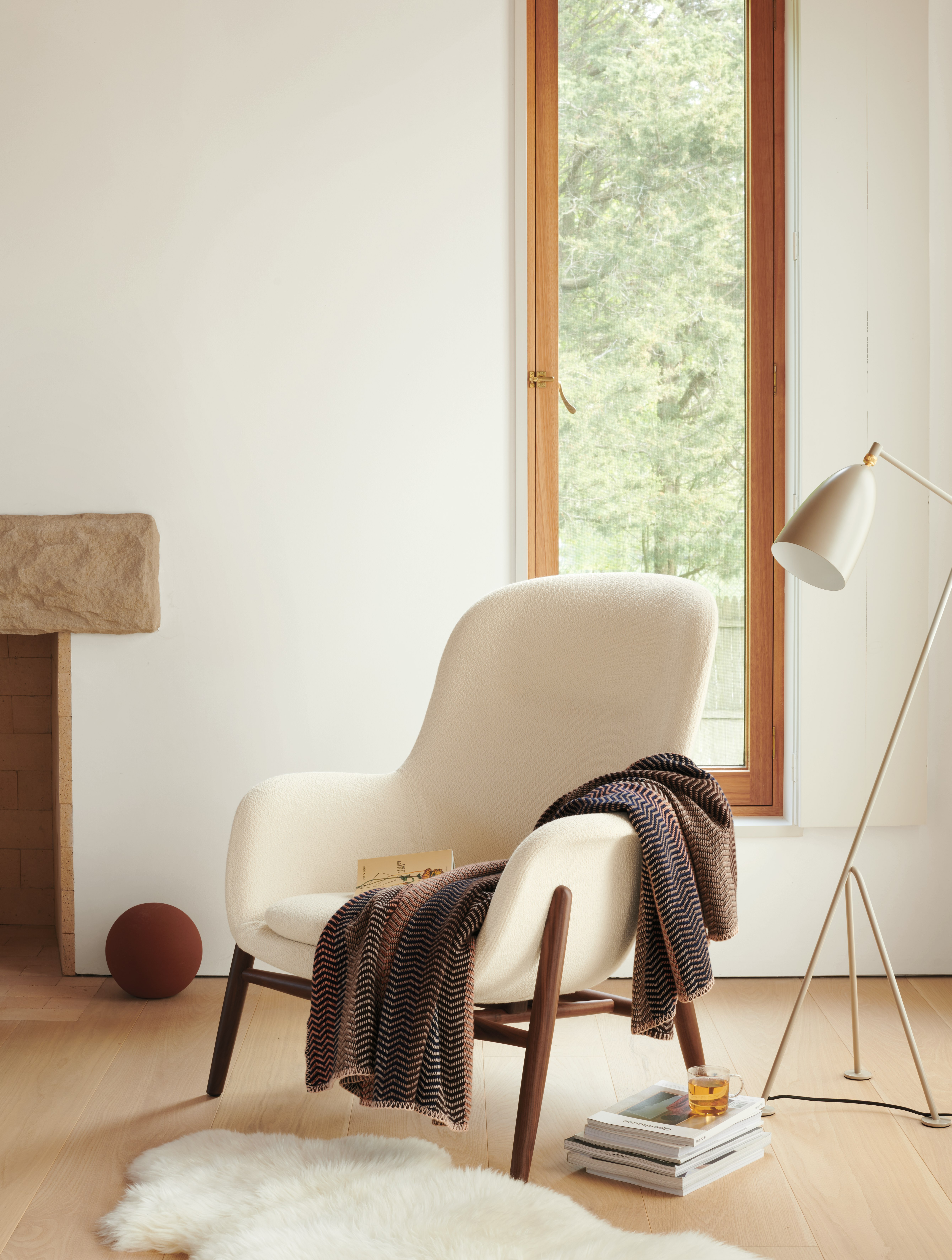 nora lounge chair dwr