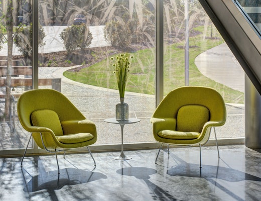 St. Francis Cancer Center at Millenium healthcare Saarinen Womb Chair Eero Saarinen lounge waiting area patient Saarinen Pedestal Table health care outpatient facility