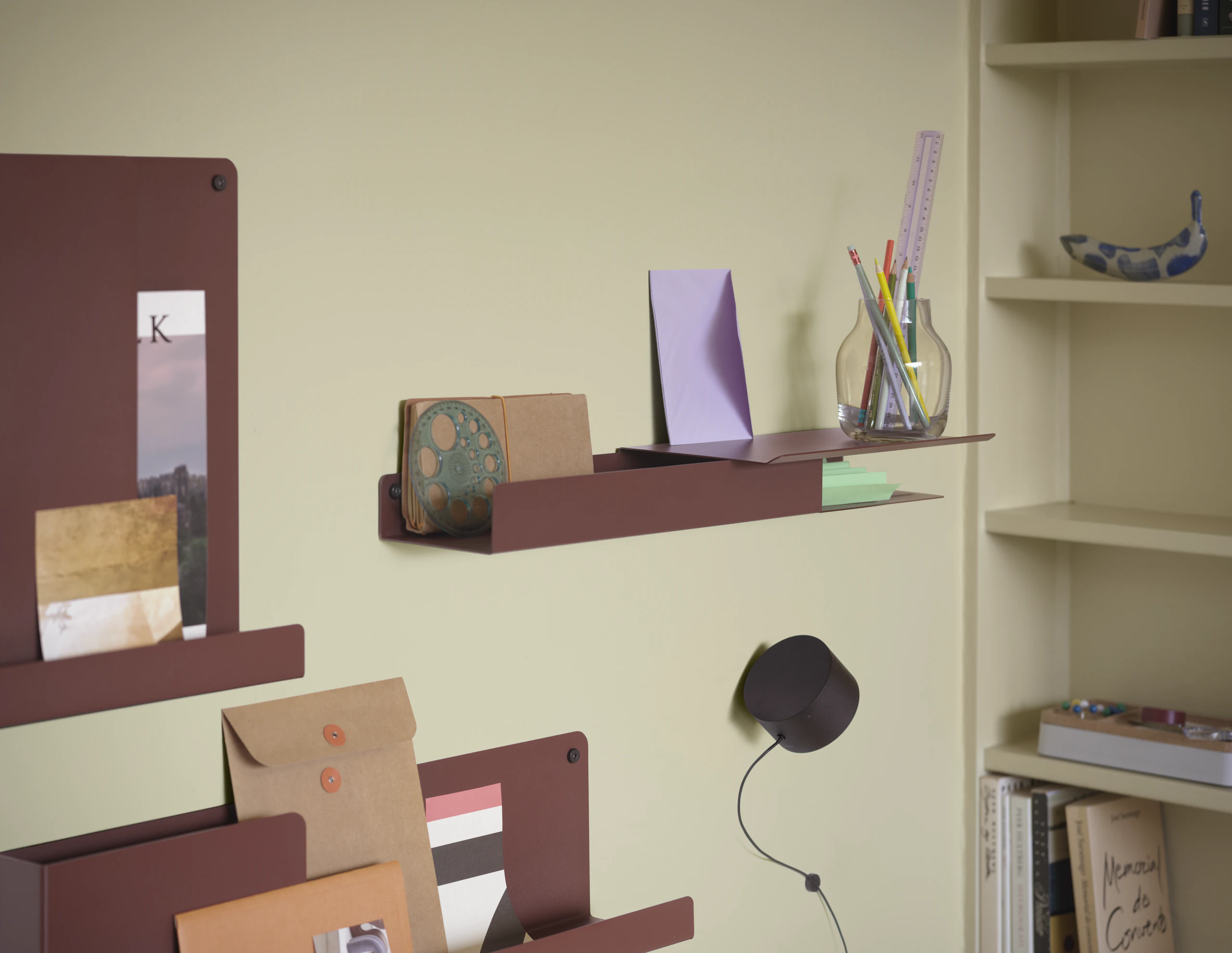 Folded Shelves, Platform: Deep Red