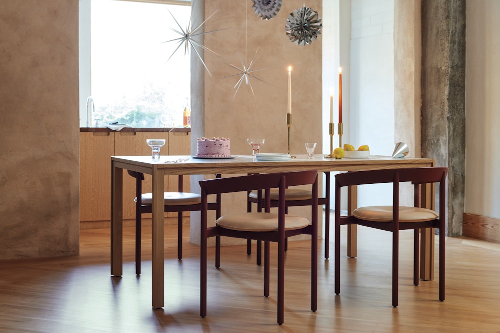 Comma Dining Chair