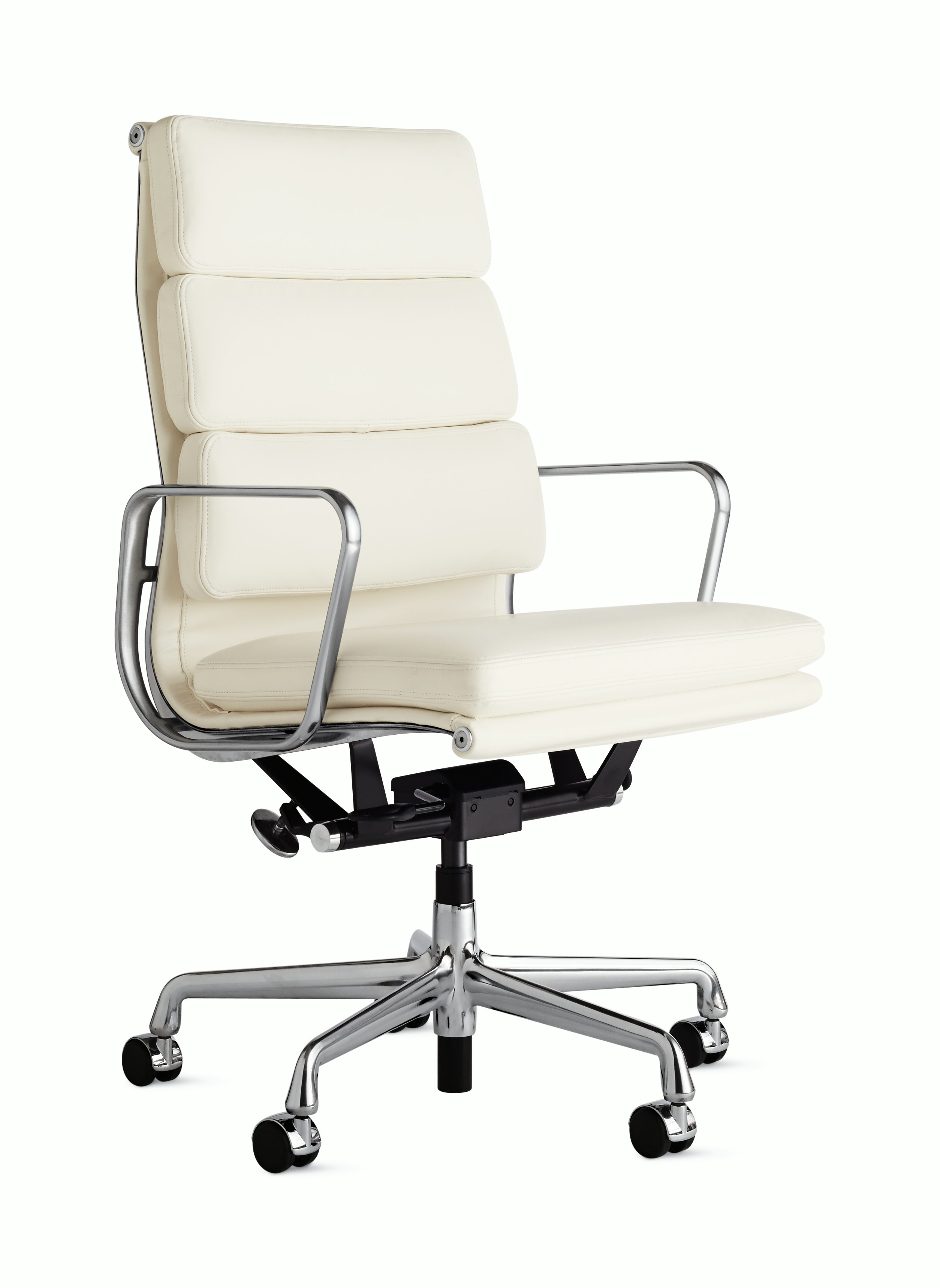 Eames Soft Pad Chair