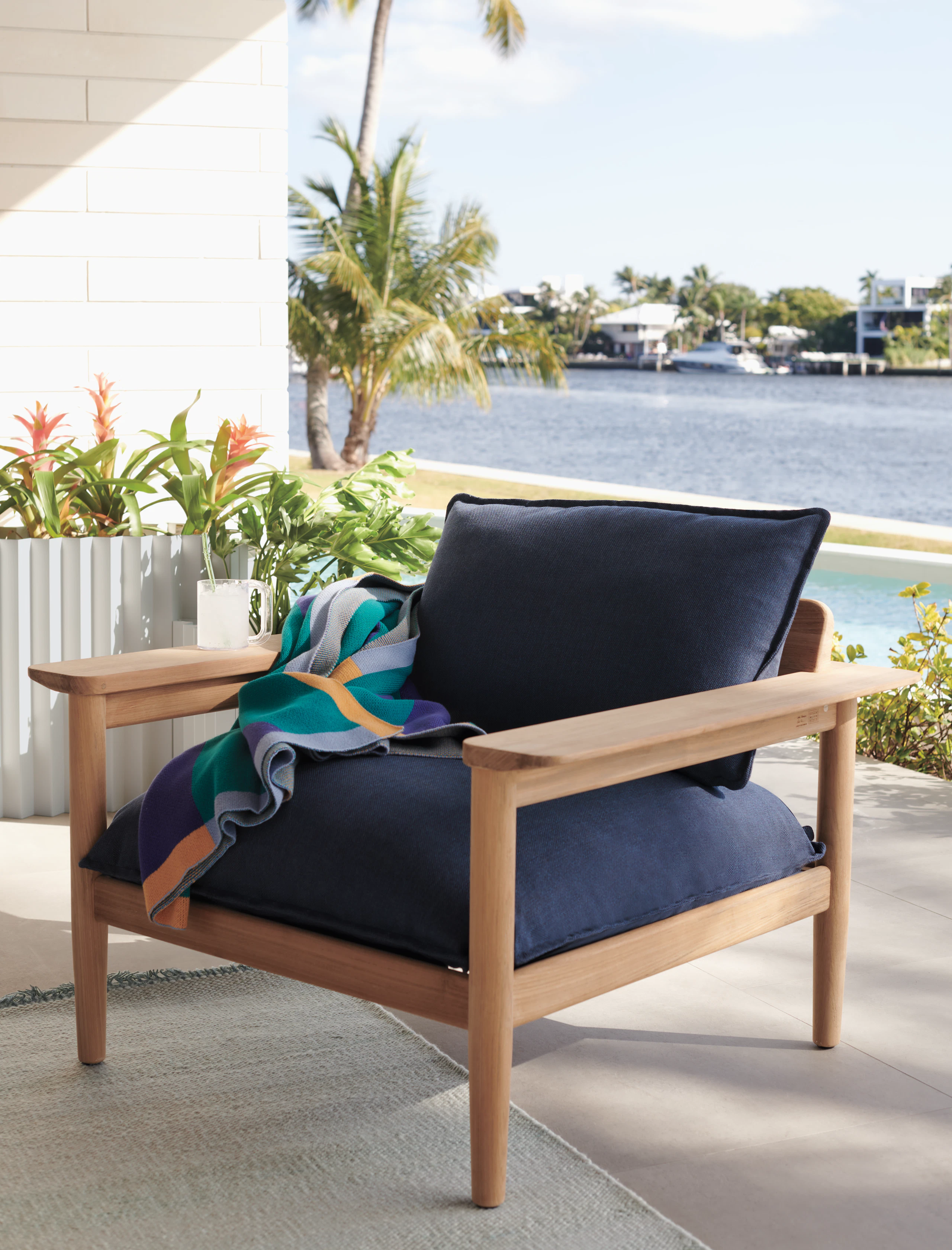 Terassi Lounge Chair