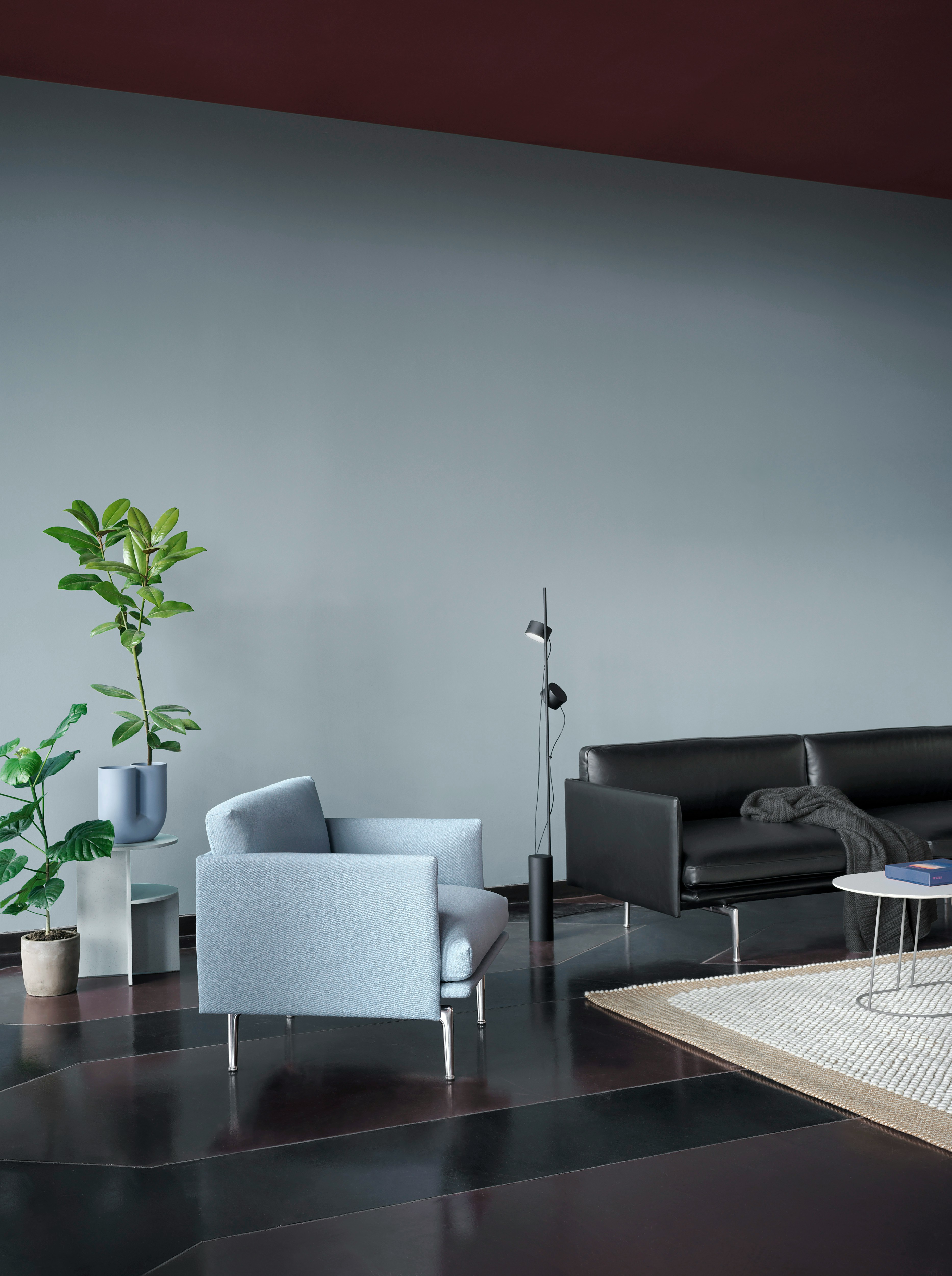 Outline Sofa 3-Seater