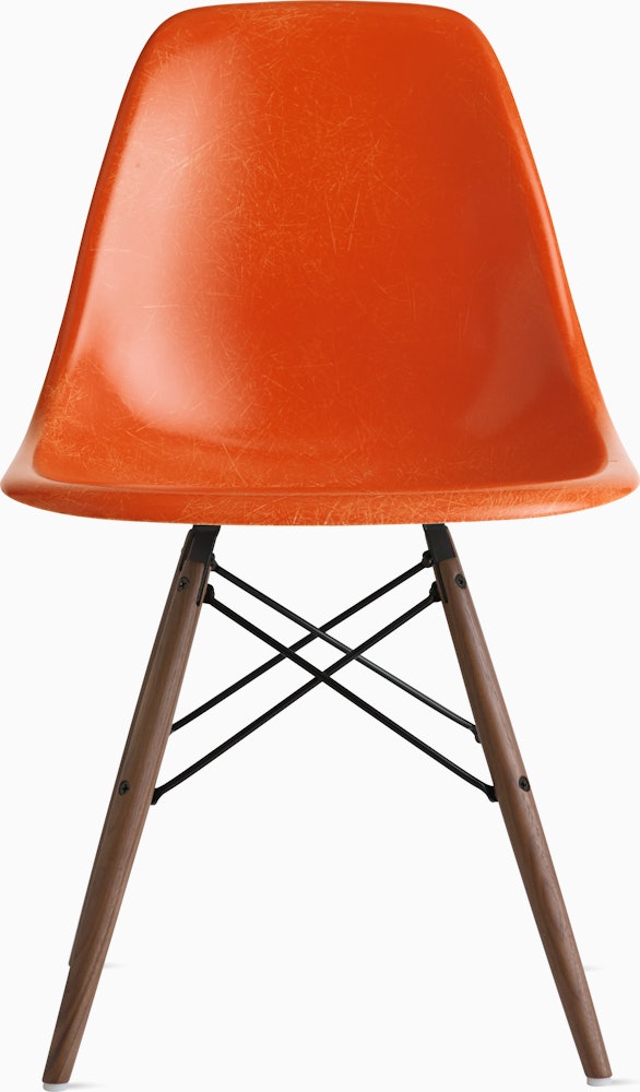 Eames Molded Fiberglass Dowel-Leg Side Chair (DFSW