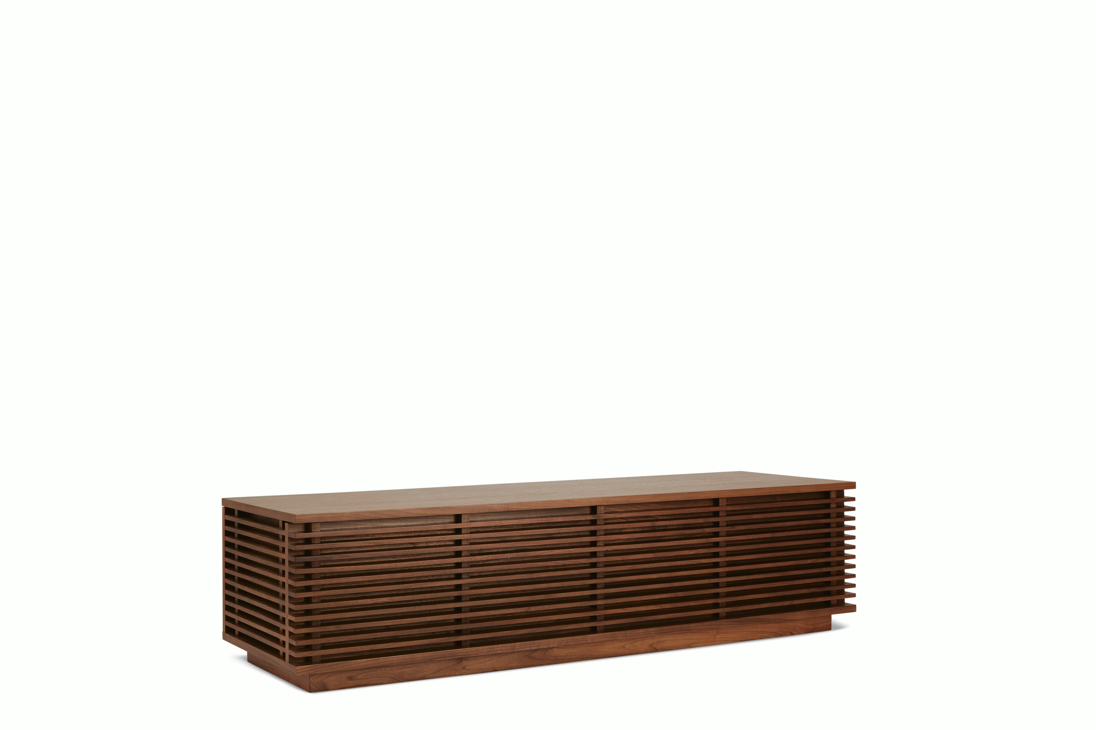 Line Storage Bench