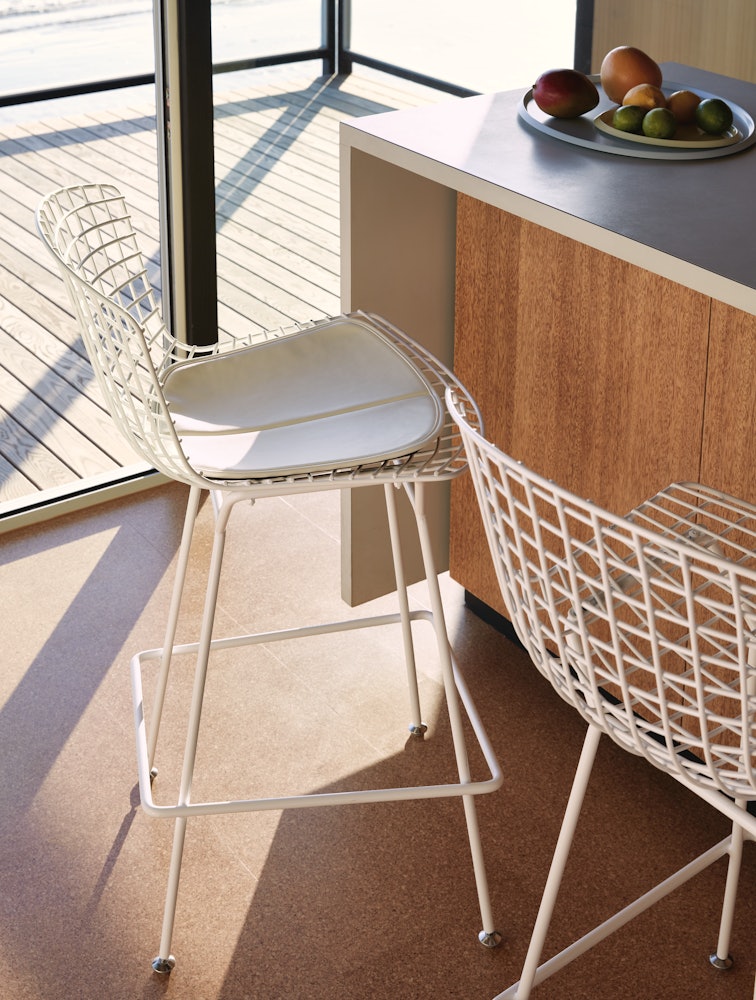 Bertoia Stool