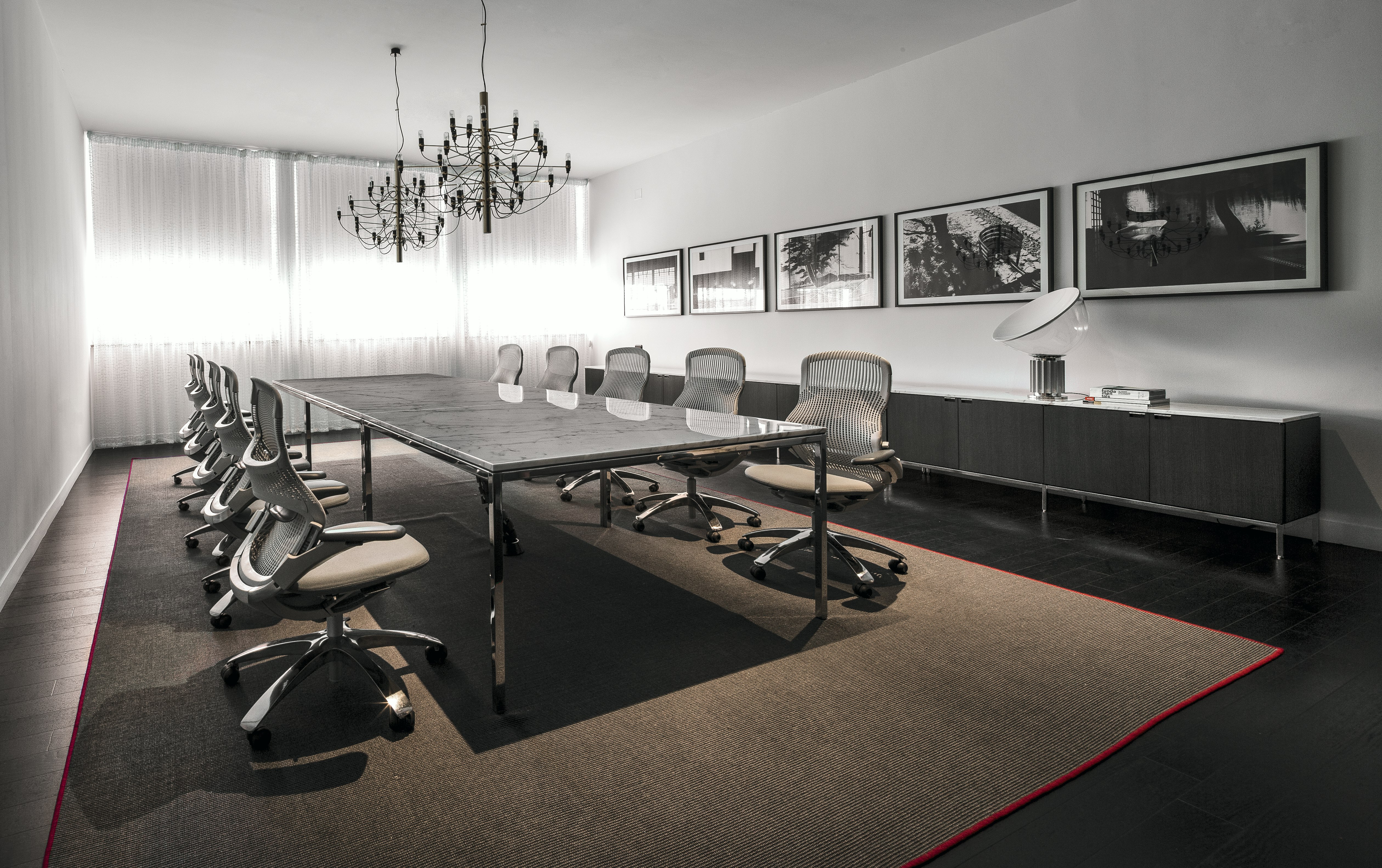 Florence Knoll Dining Tables, Knoll | MillerKnoll