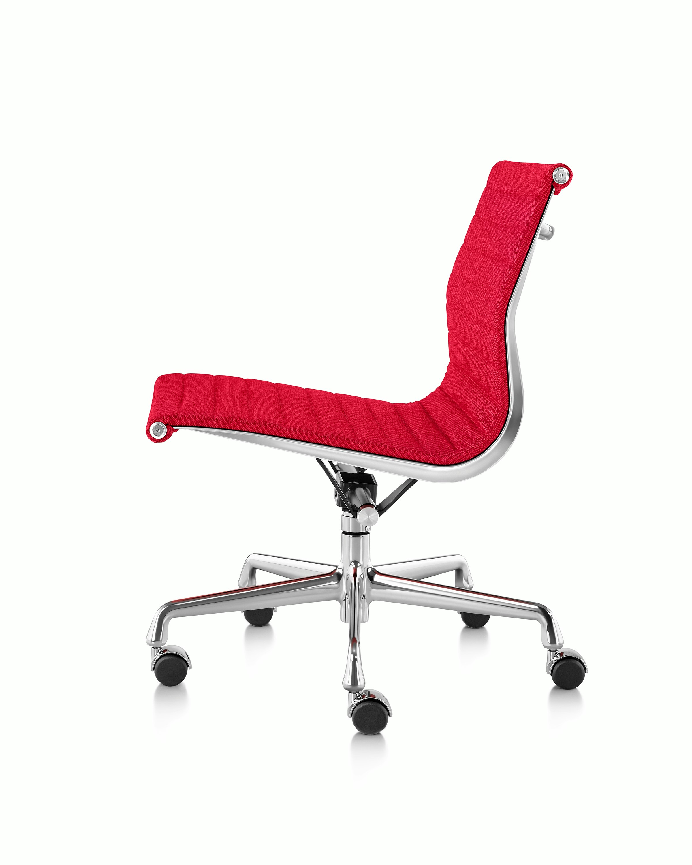 Eames Aluminum Group Management Chair