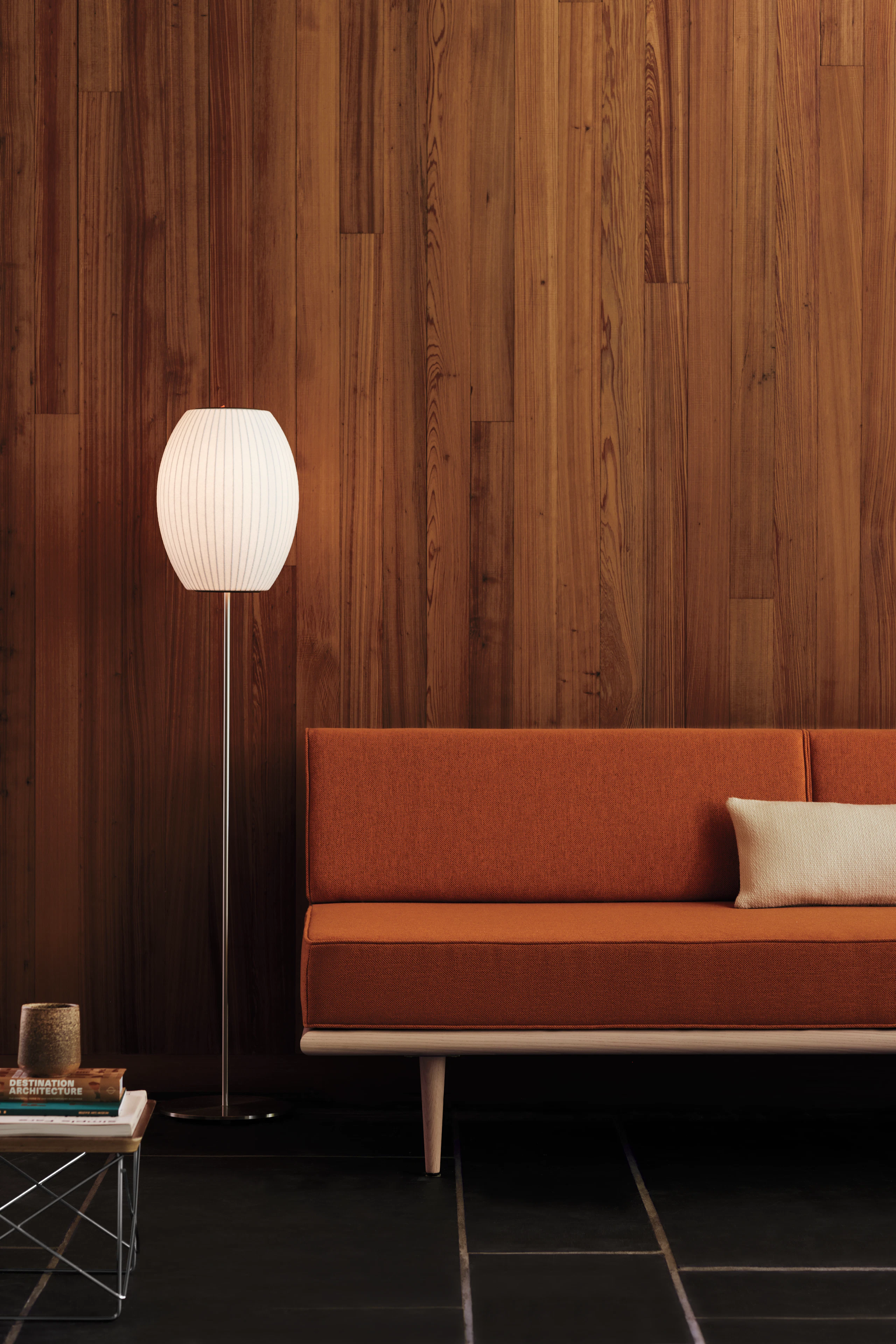 Nelson Daybed with Nelson Cigar Floor Lamp