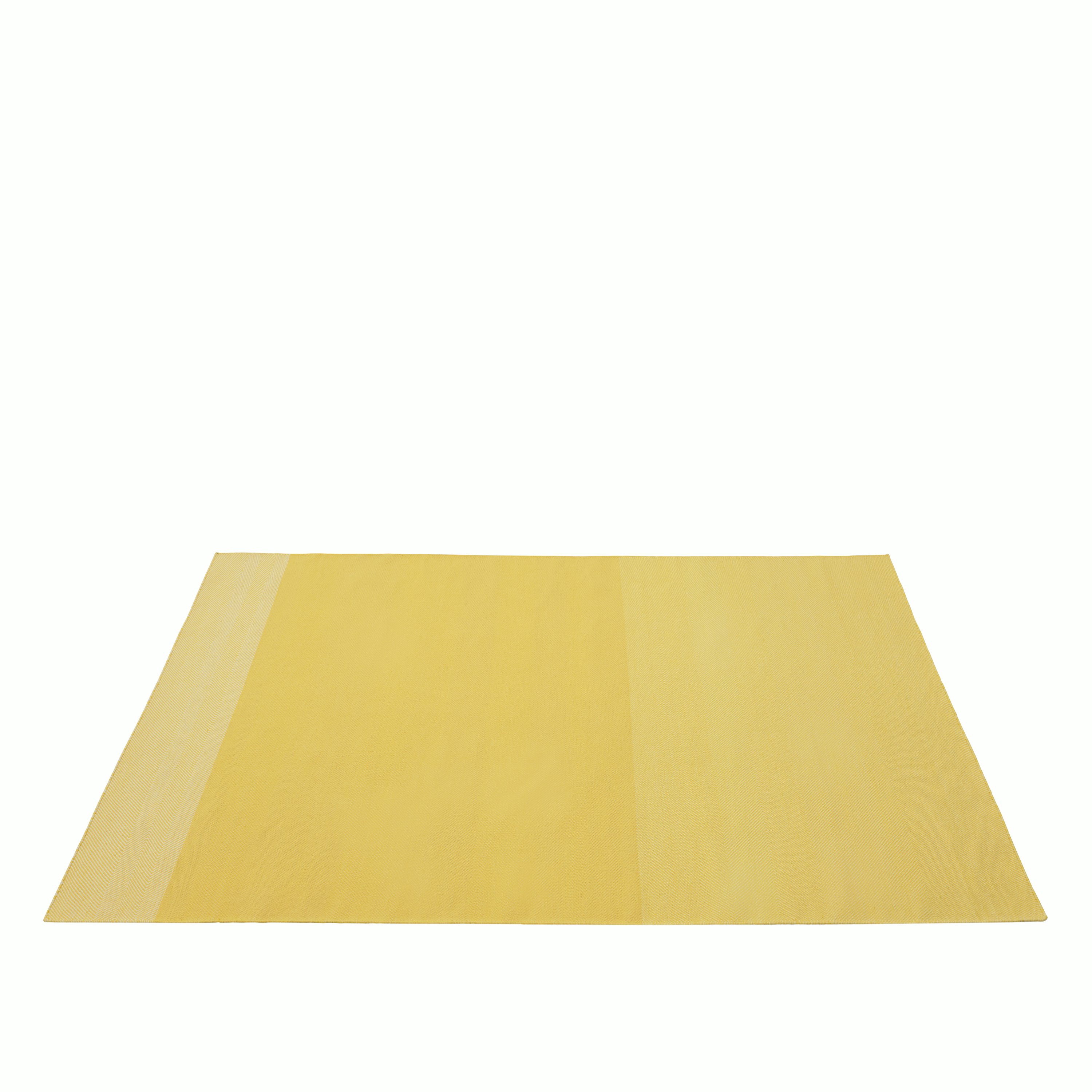 Varjo Rug