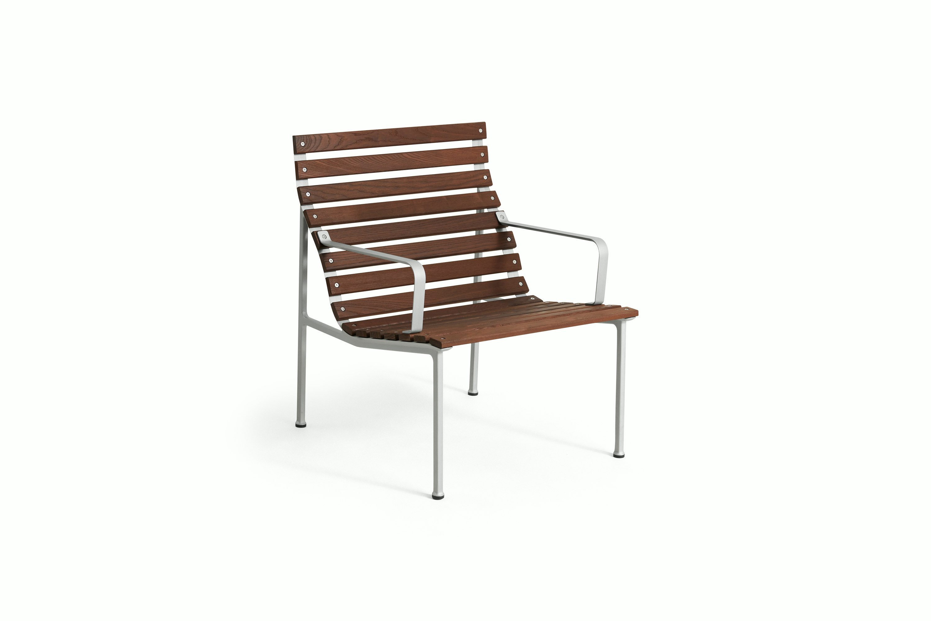 Traverse Lounge Chair with Arms