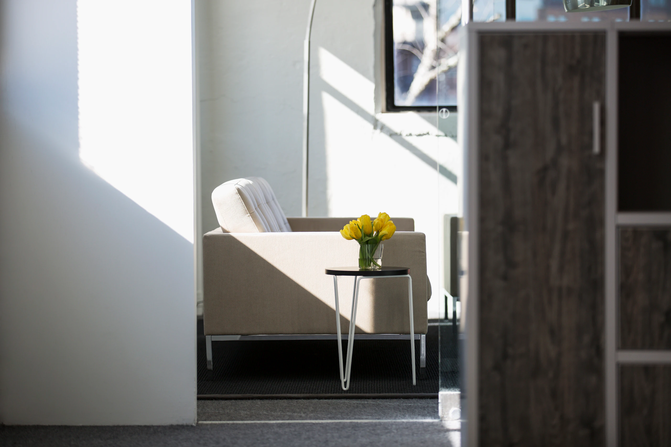 Florence Knoll Hairpin Stacking Table