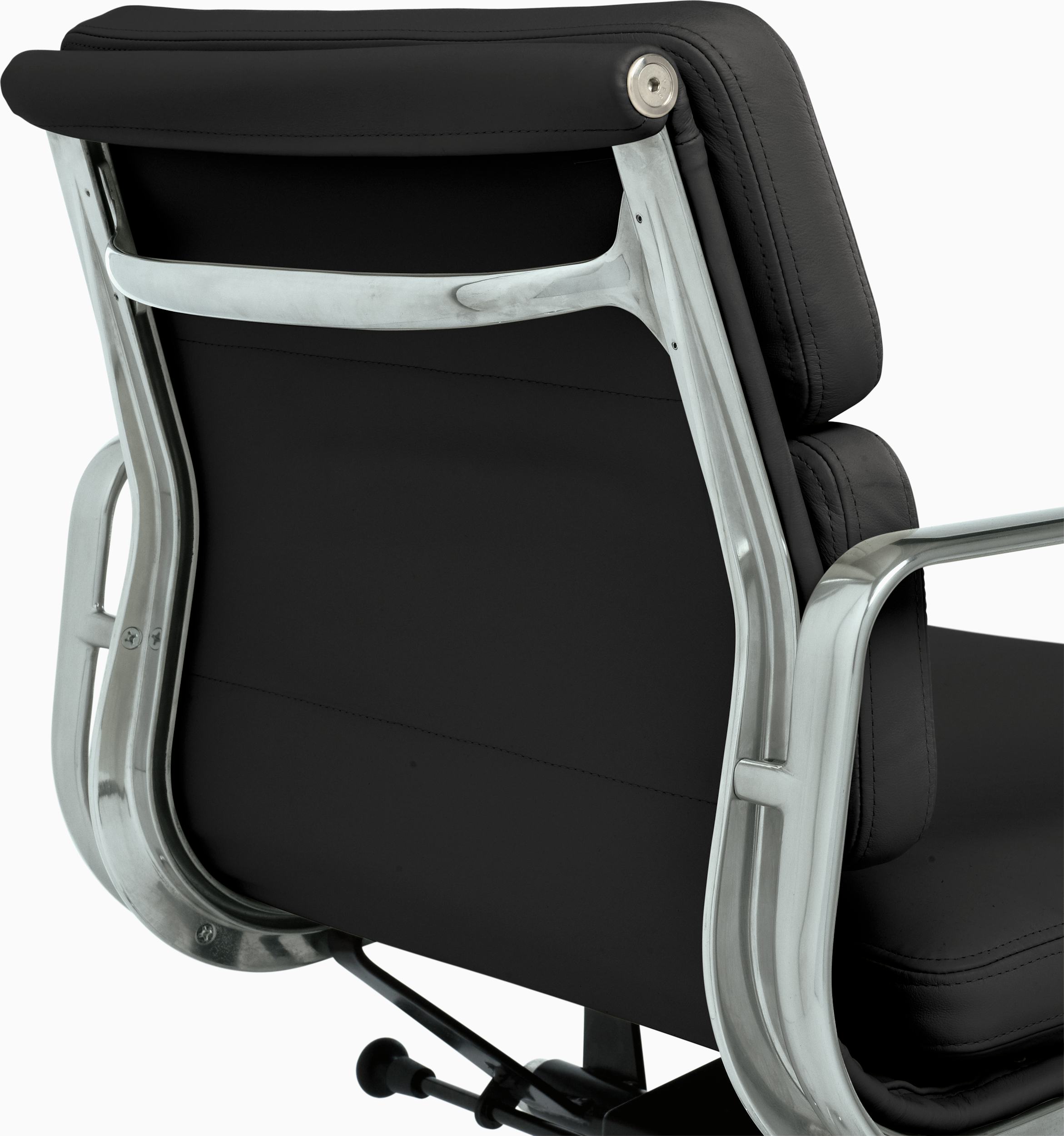 Enchanting Eames Soft Pad Office Chair - Low Back Comfort - Luxe