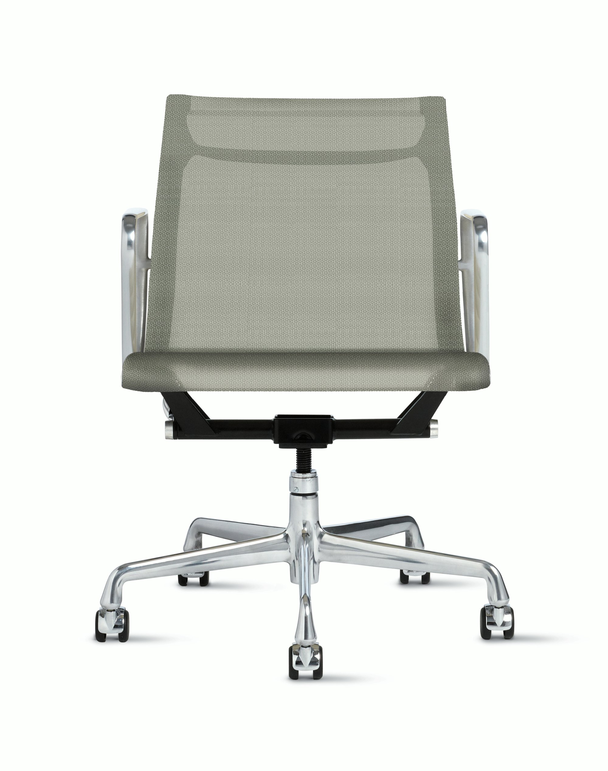 Eames Aluminum Group Management Chair