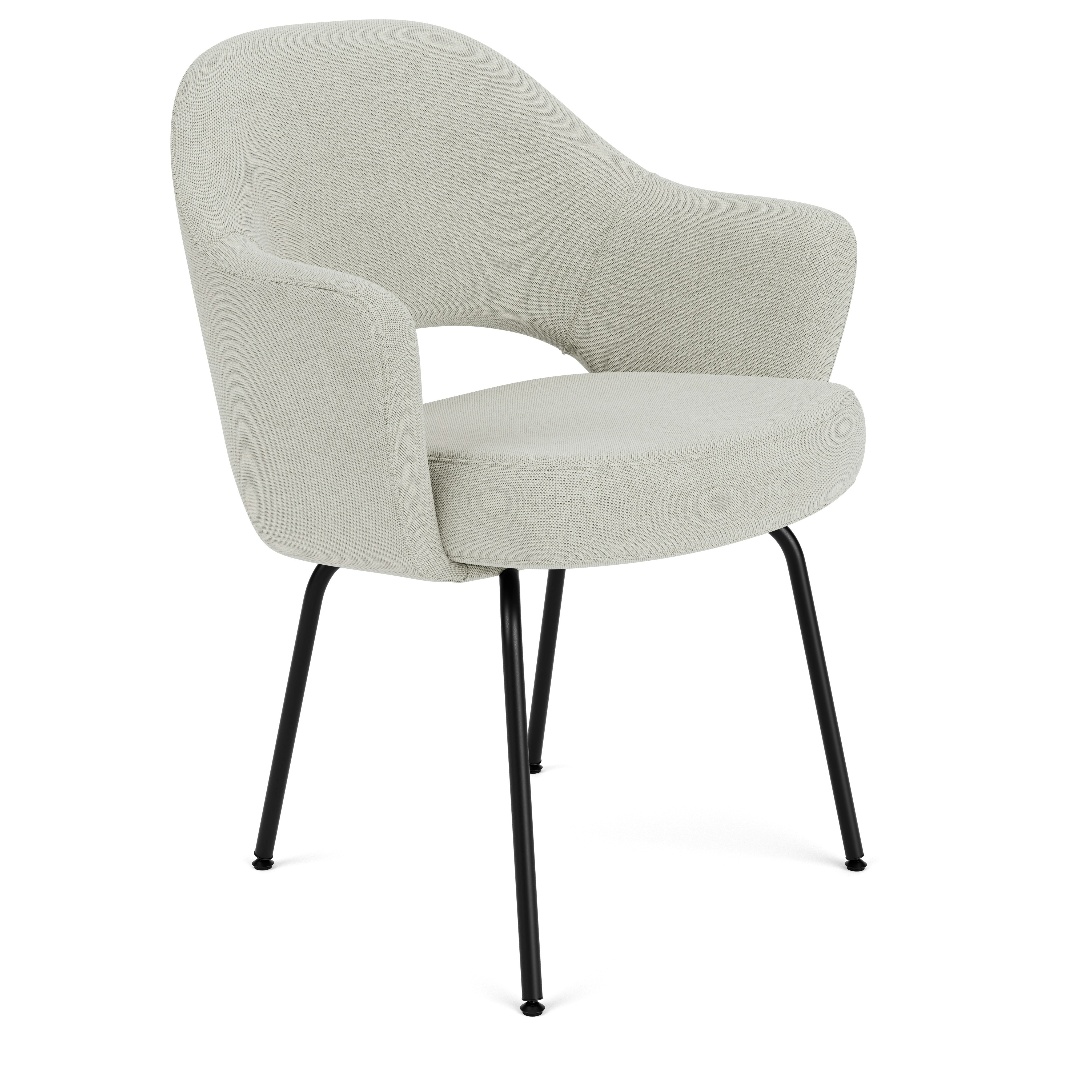 Saarinen Executive Armchair - Crossroad, Gravel, Black