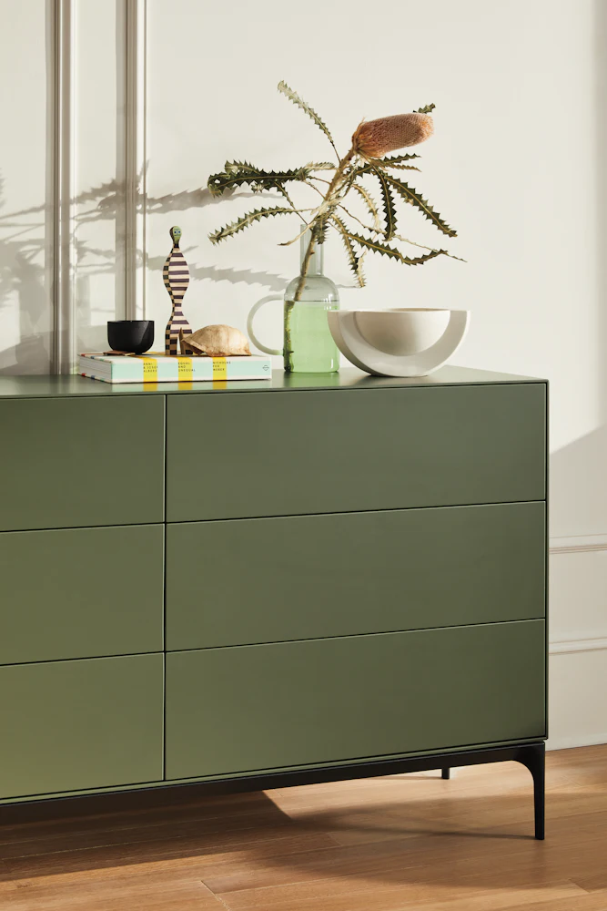 Lauki Wide Dresser, 32" Lauki Wide Dresser, 32"