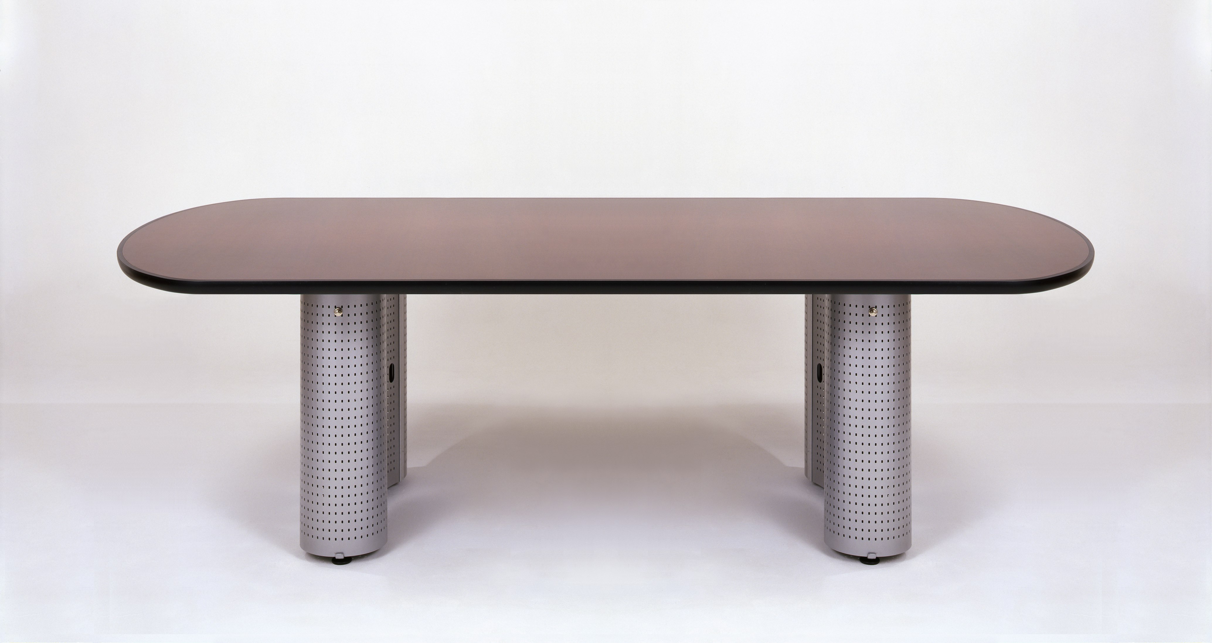 Propeller Conference Table with Peanut Base
