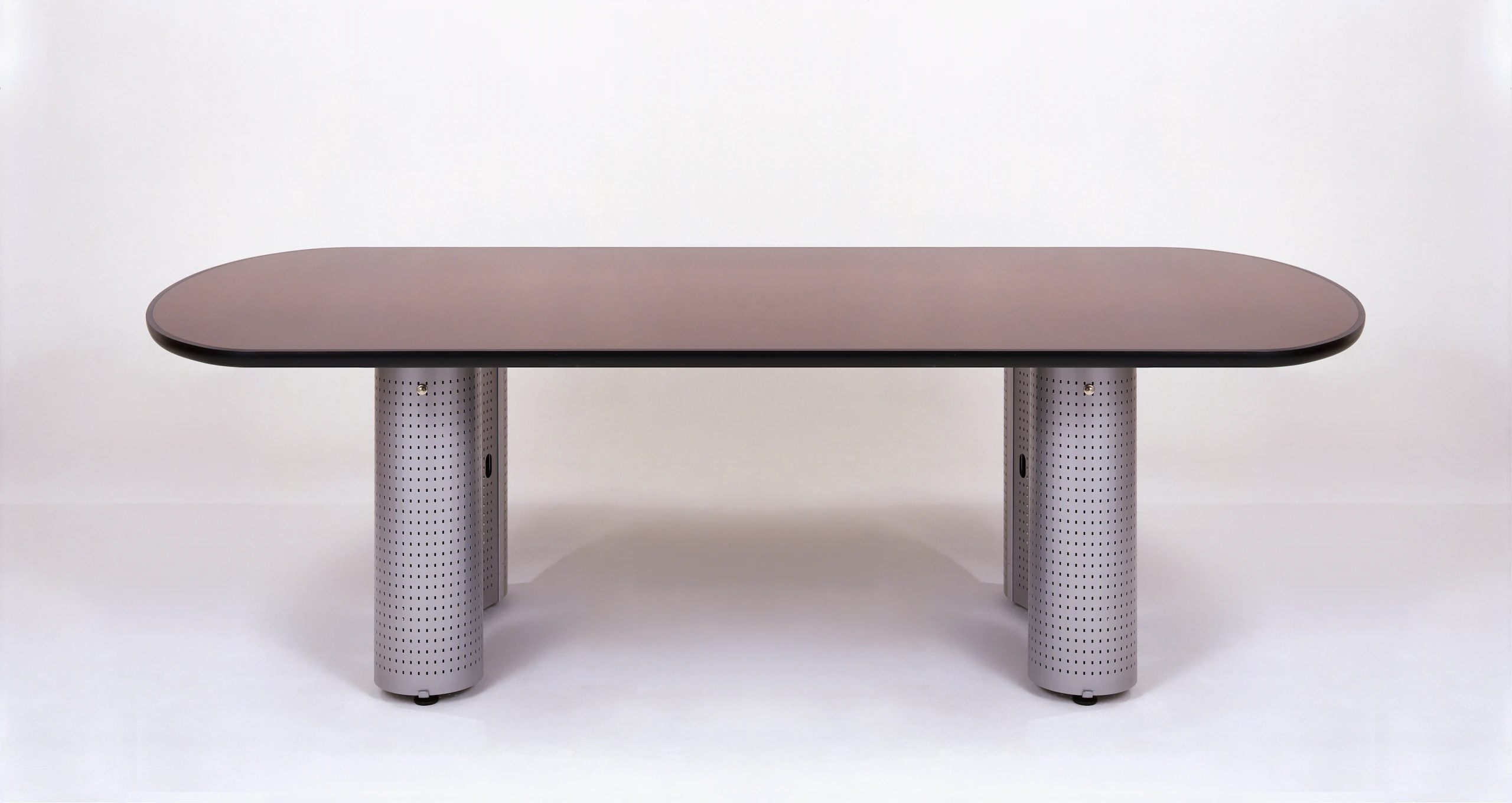 Propeller Conference Table with Peanut Base