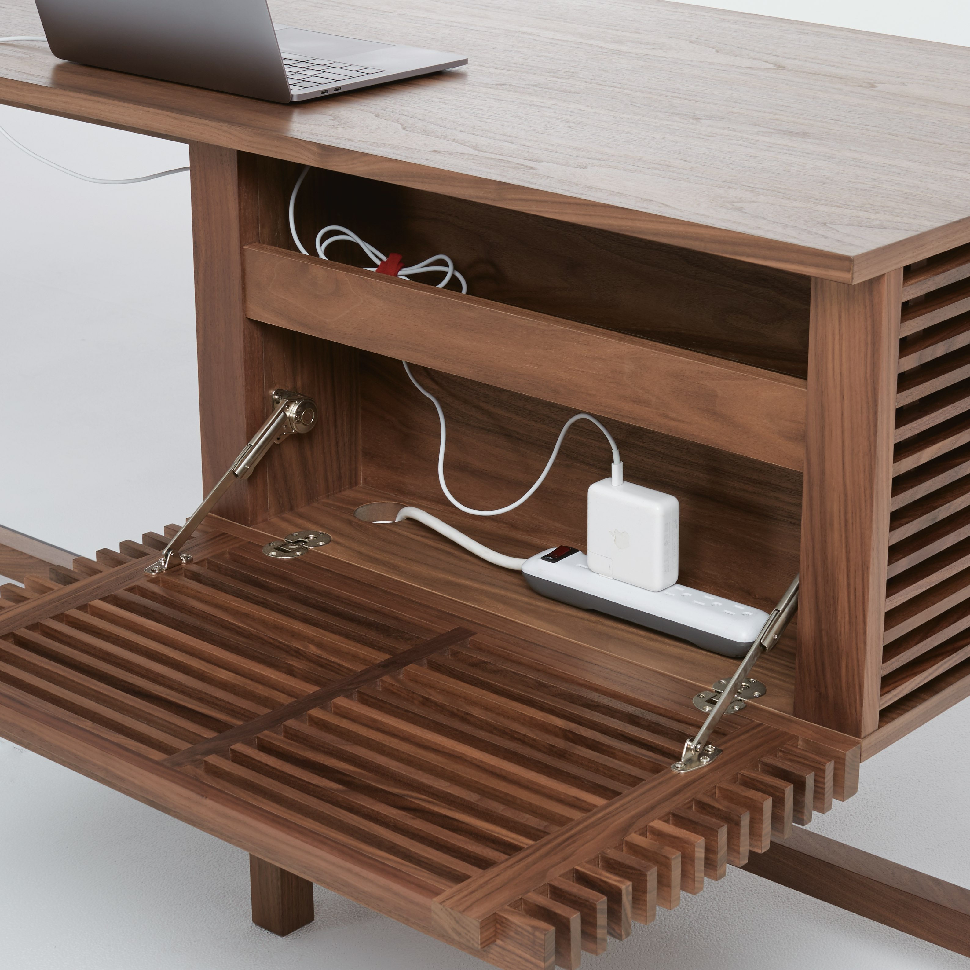 Line Storage Desk