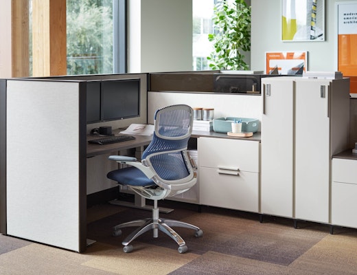 Dividends Horizon Primary Workstation dividends horizon panels bronze recessed add up glass anchor raised foot doublewide desk height workstation locker digital keyless lock