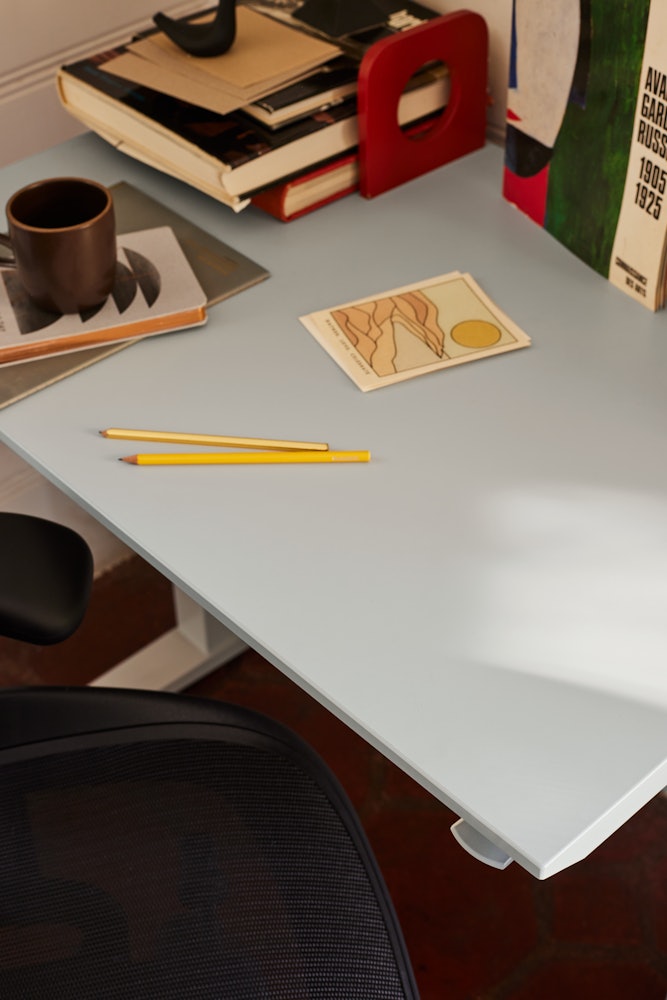 Renew Sit-To-Stand Desk