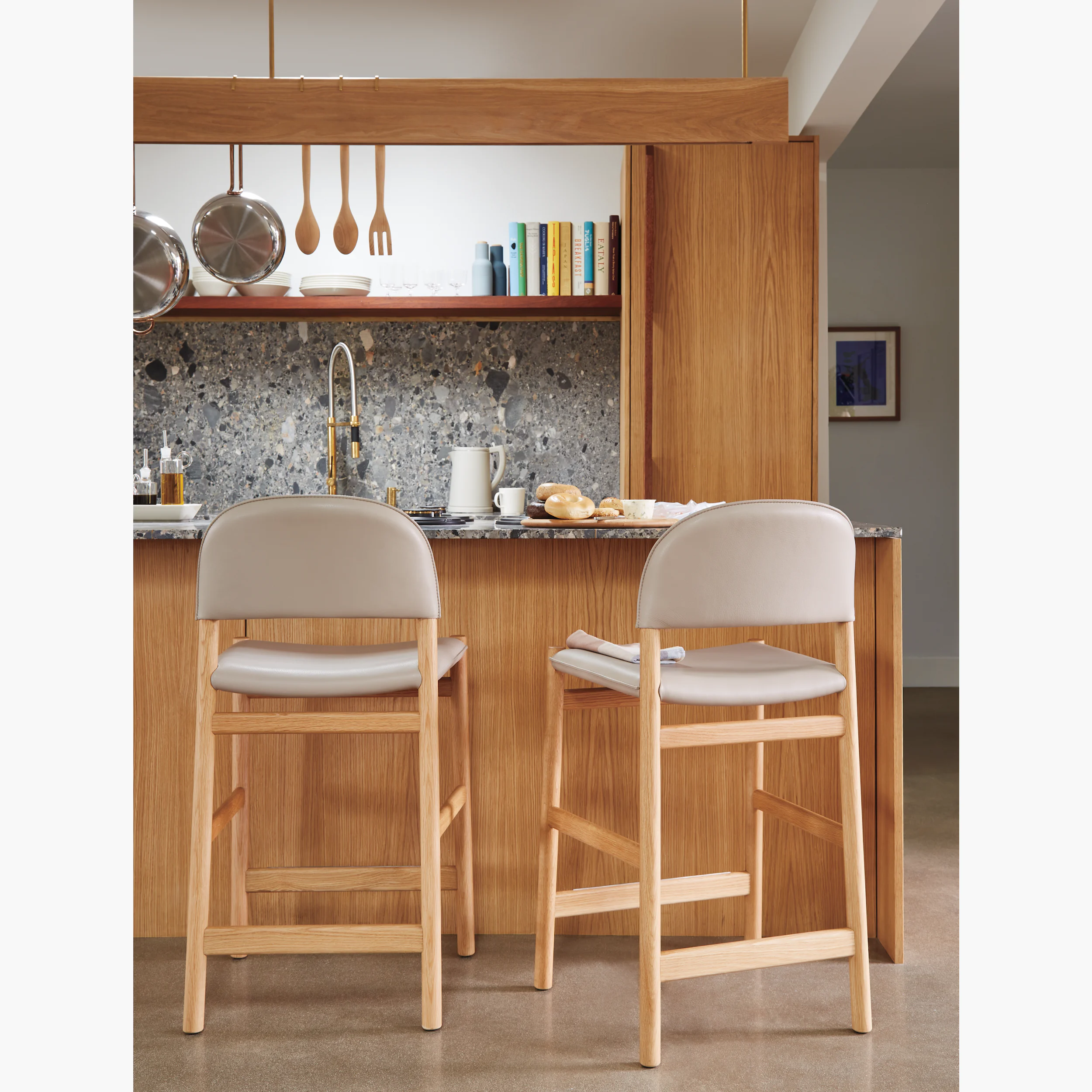 Kin Stool – Design Within Reach