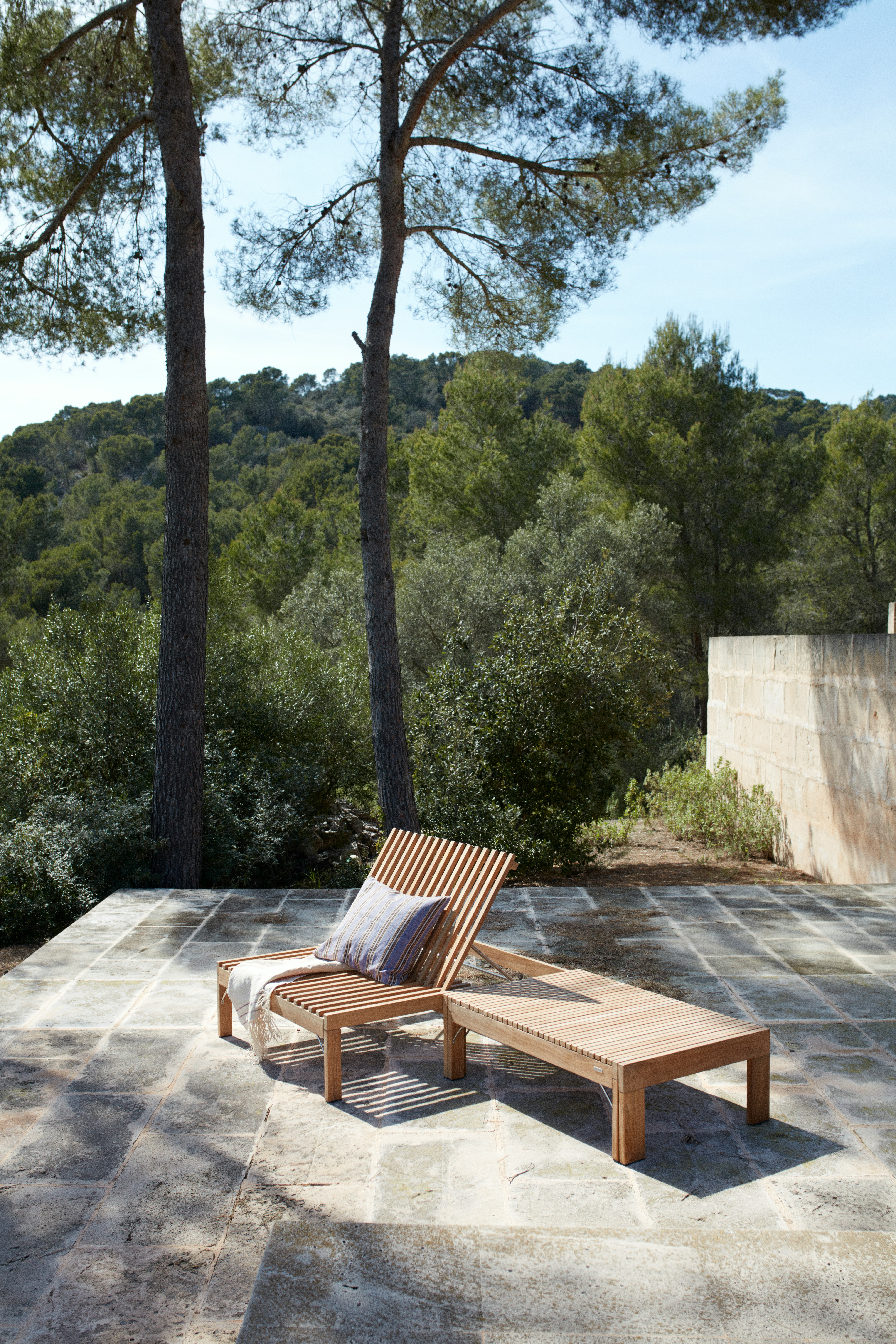 Riviera Lounge Bench