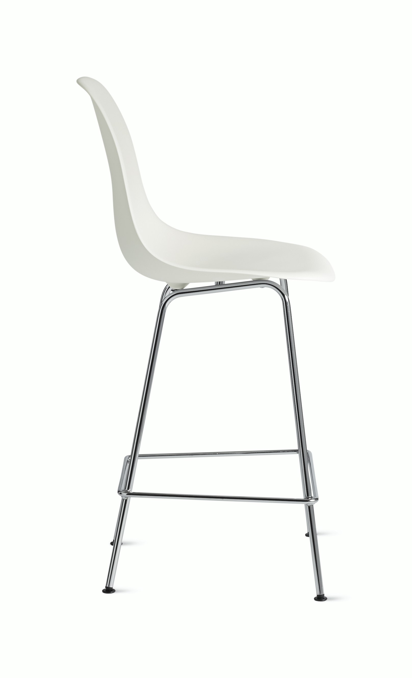 Eames Molded Plastic Stool Design Within Reach   W HM 299 9116678 White Chrome P.tif