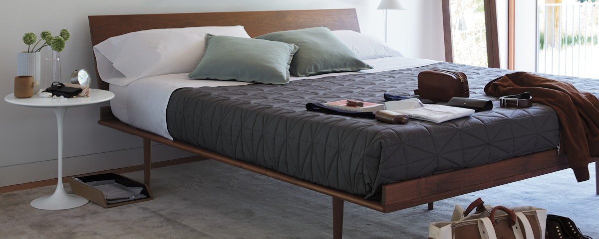 Nelson Thin Edge Bed